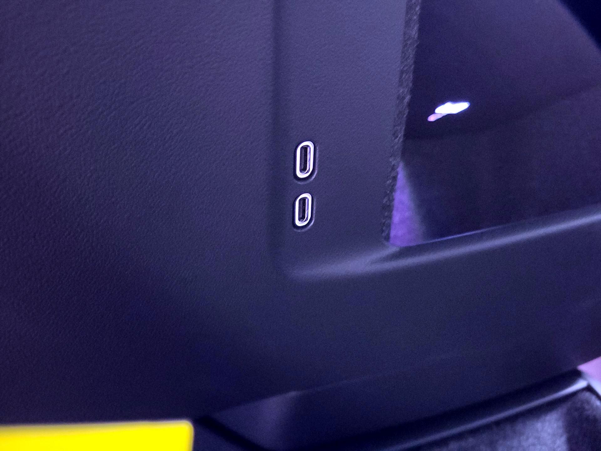 Thumbnail: 2025 Cadillac Optiq - 18