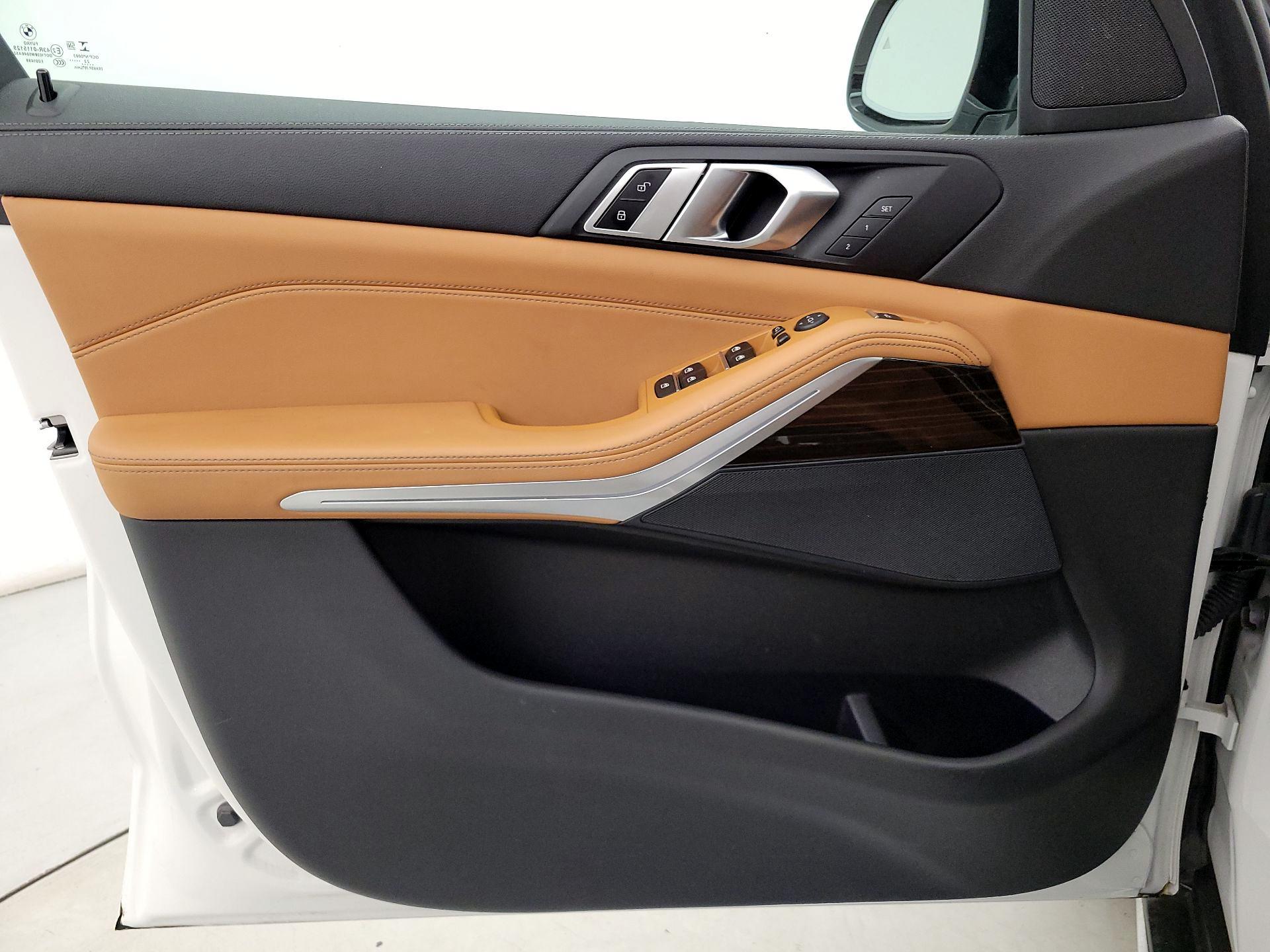 Thumbnail: 2023 BMW X5 - 12
