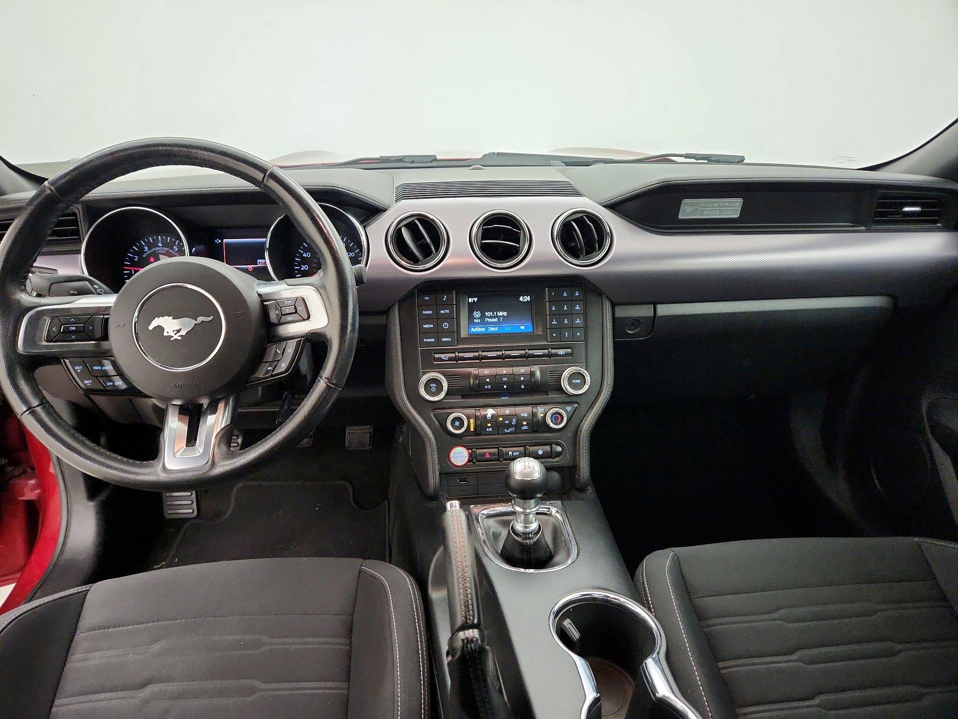 Thumbnail: 2016 Ford Mustang - 9