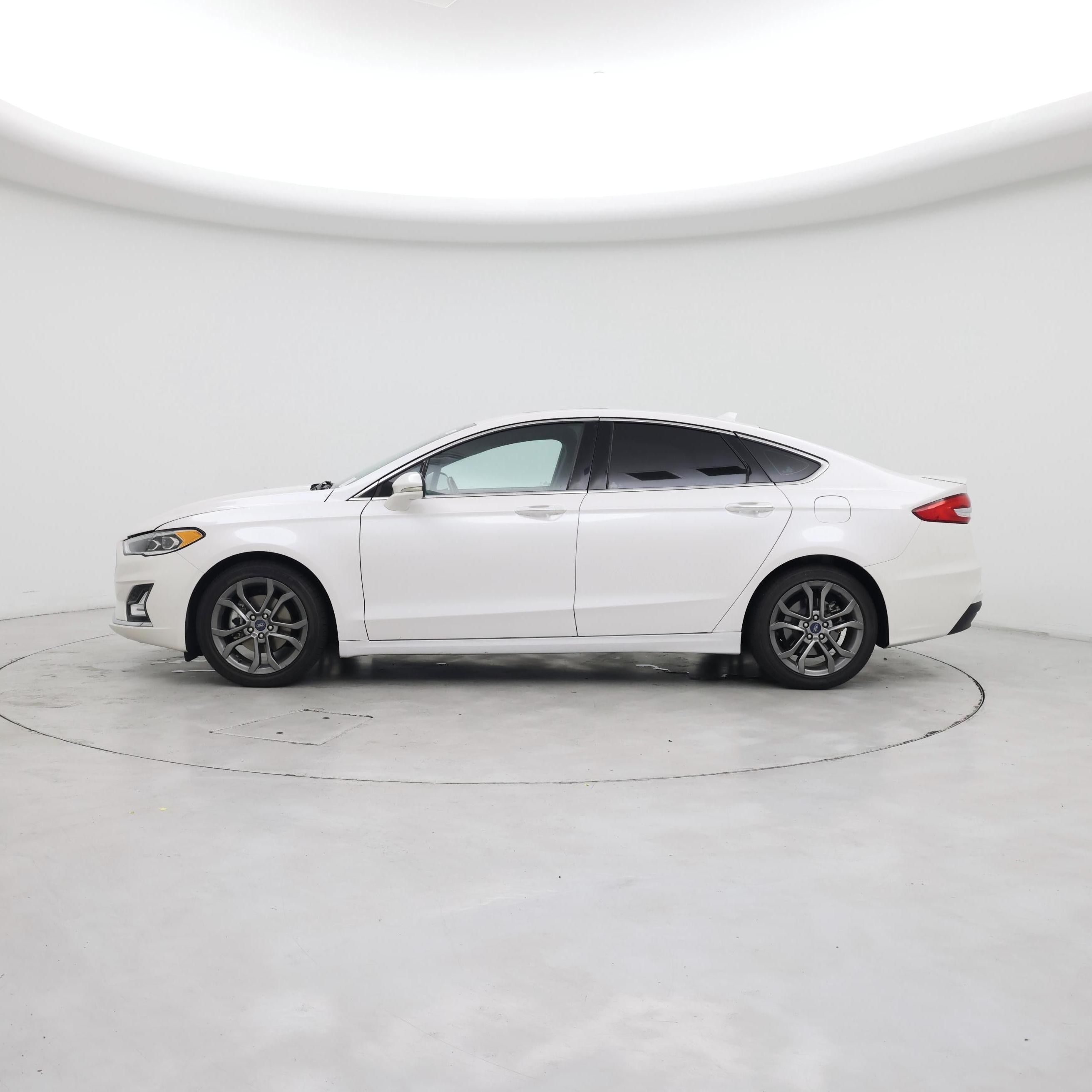 Thumbnail: 2020 Ford Fusion - 3