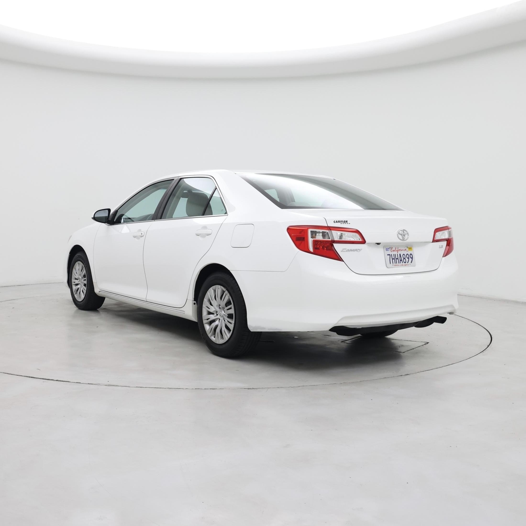 Thumbnail: 2014 Toyota Camry - 2