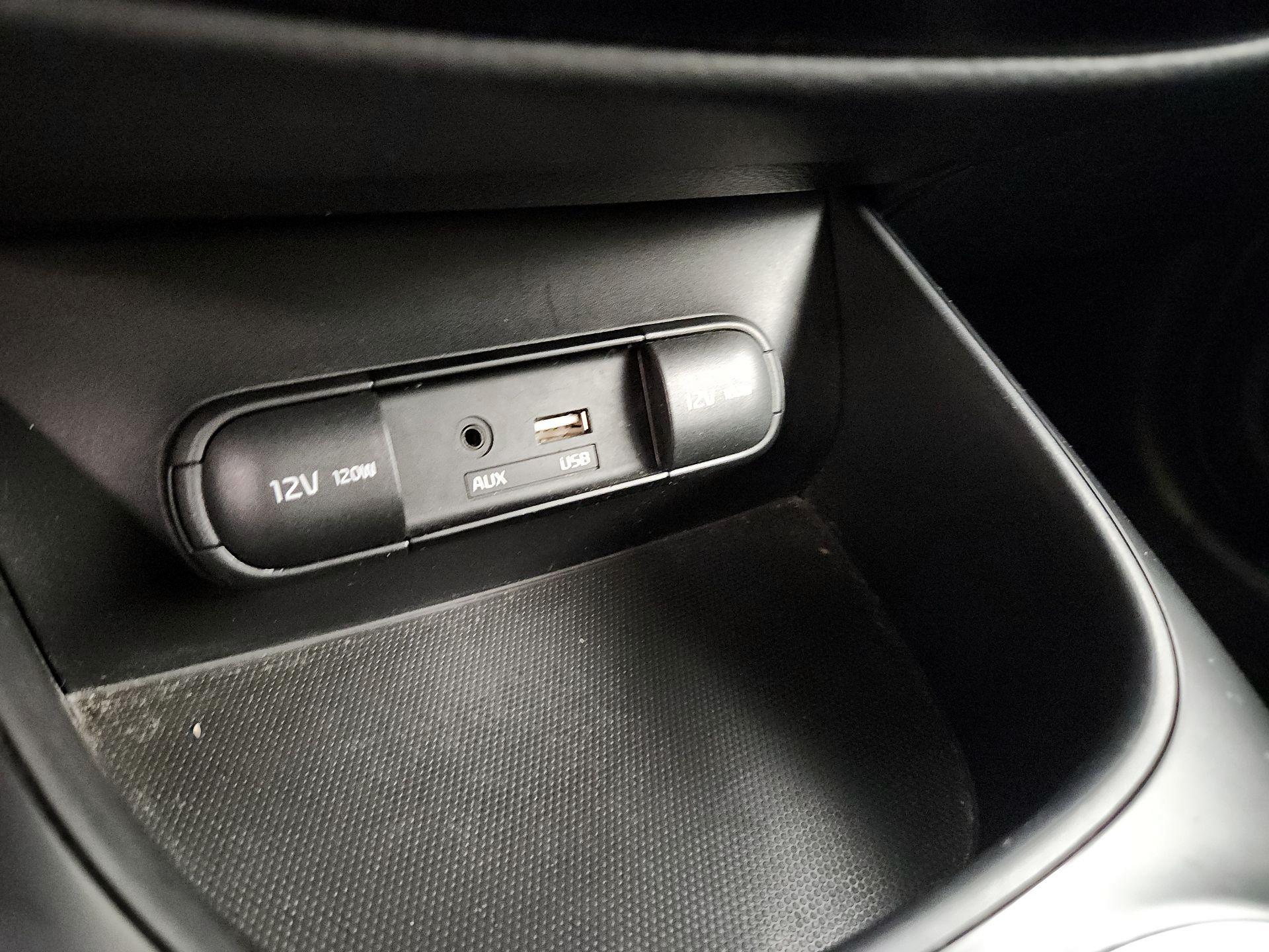 Thumbnail: 2018 Kia Soul - 17