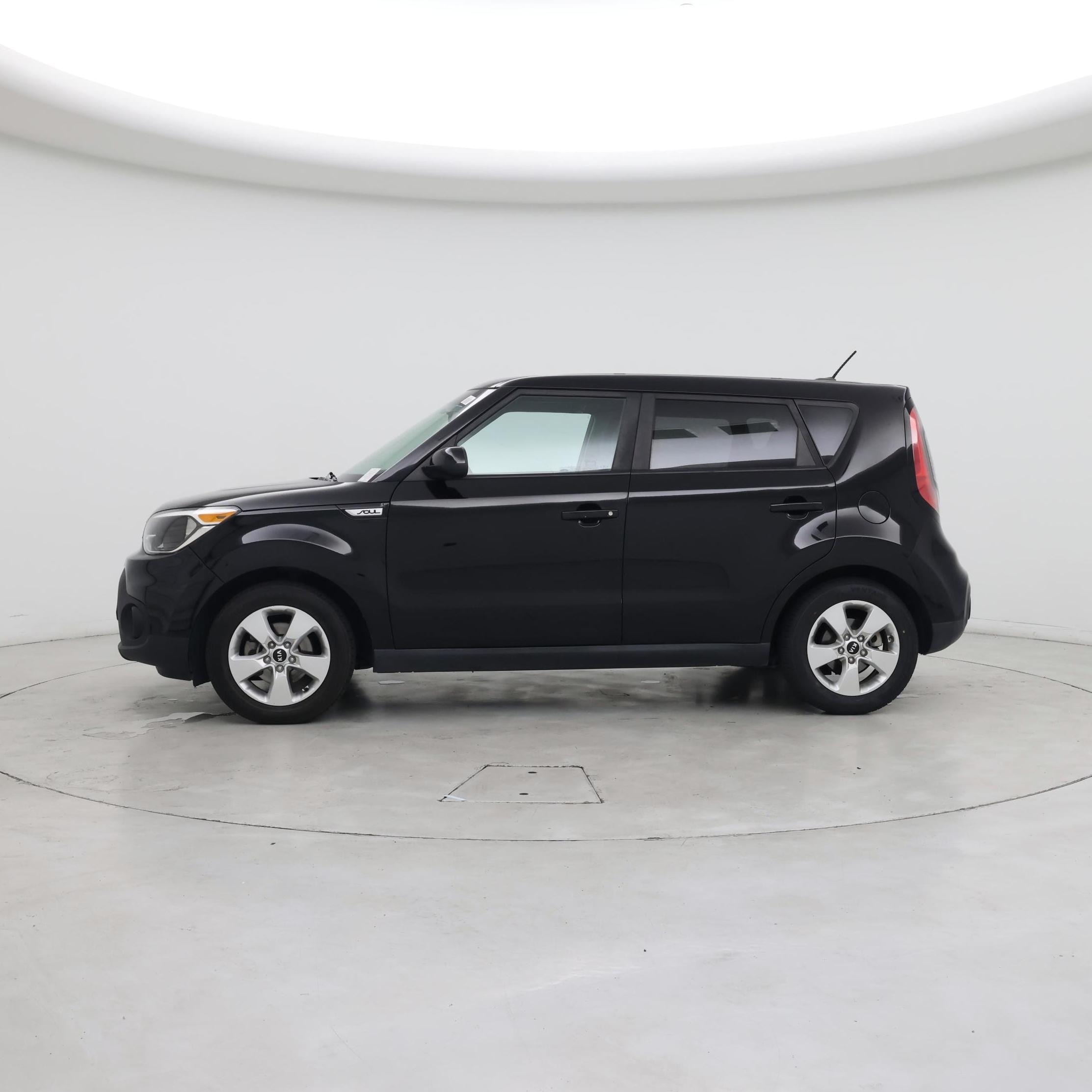 Thumbnail: 2018 Kia Soul - 3