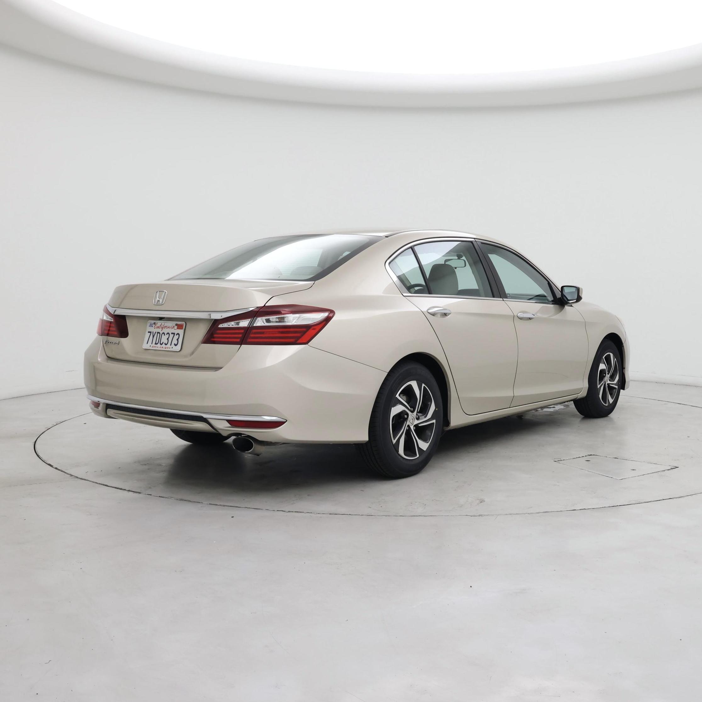Thumbnail: 2017 Honda Accord - 8