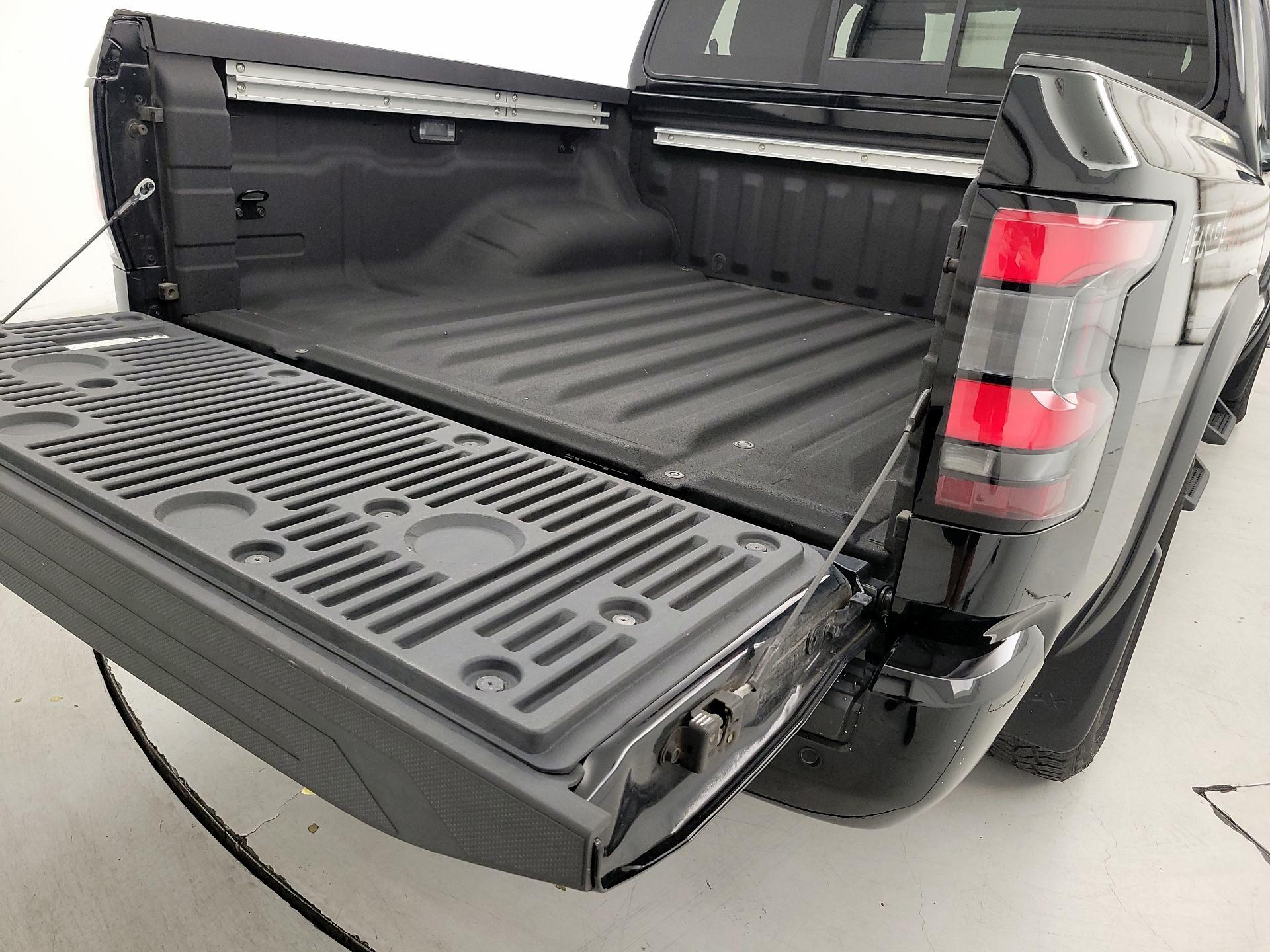 Thumbnail: 2022 Nissan Frontier - 20