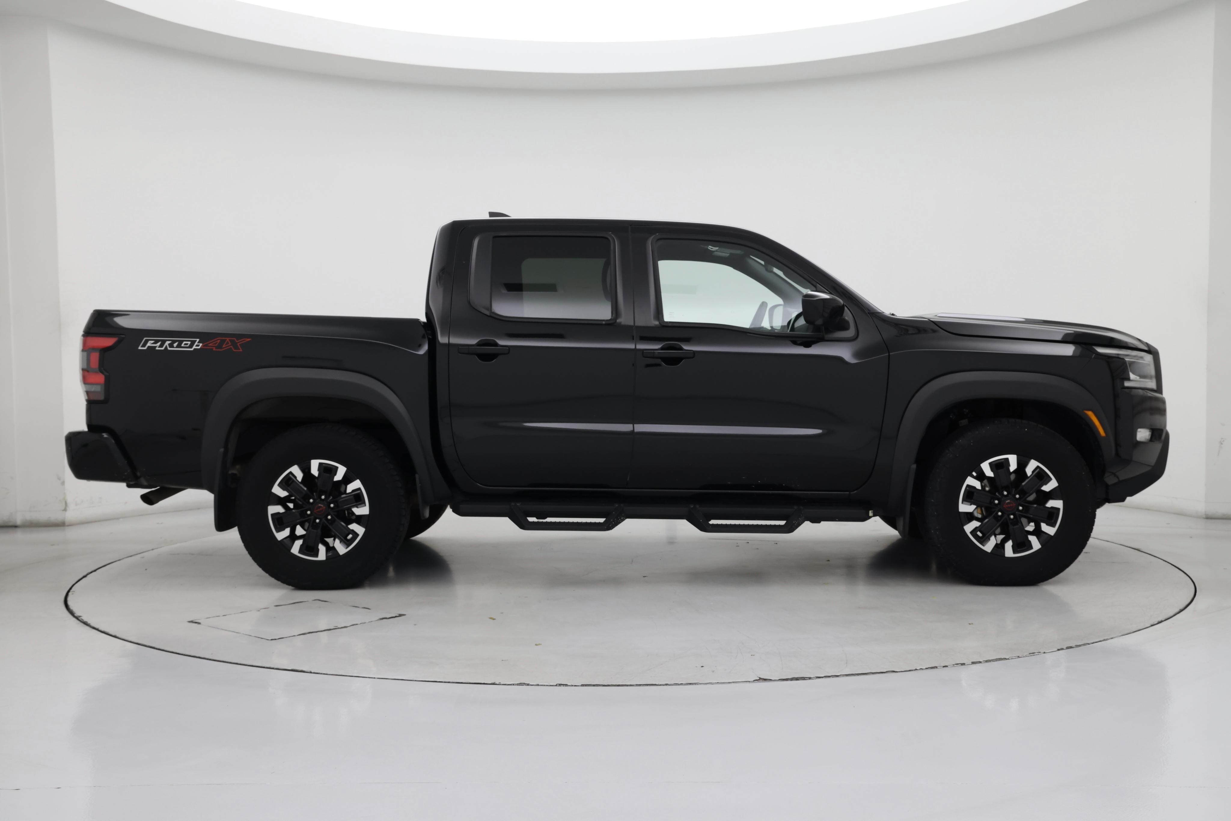 Thumbnail: 2022 Nissan Frontier - 7