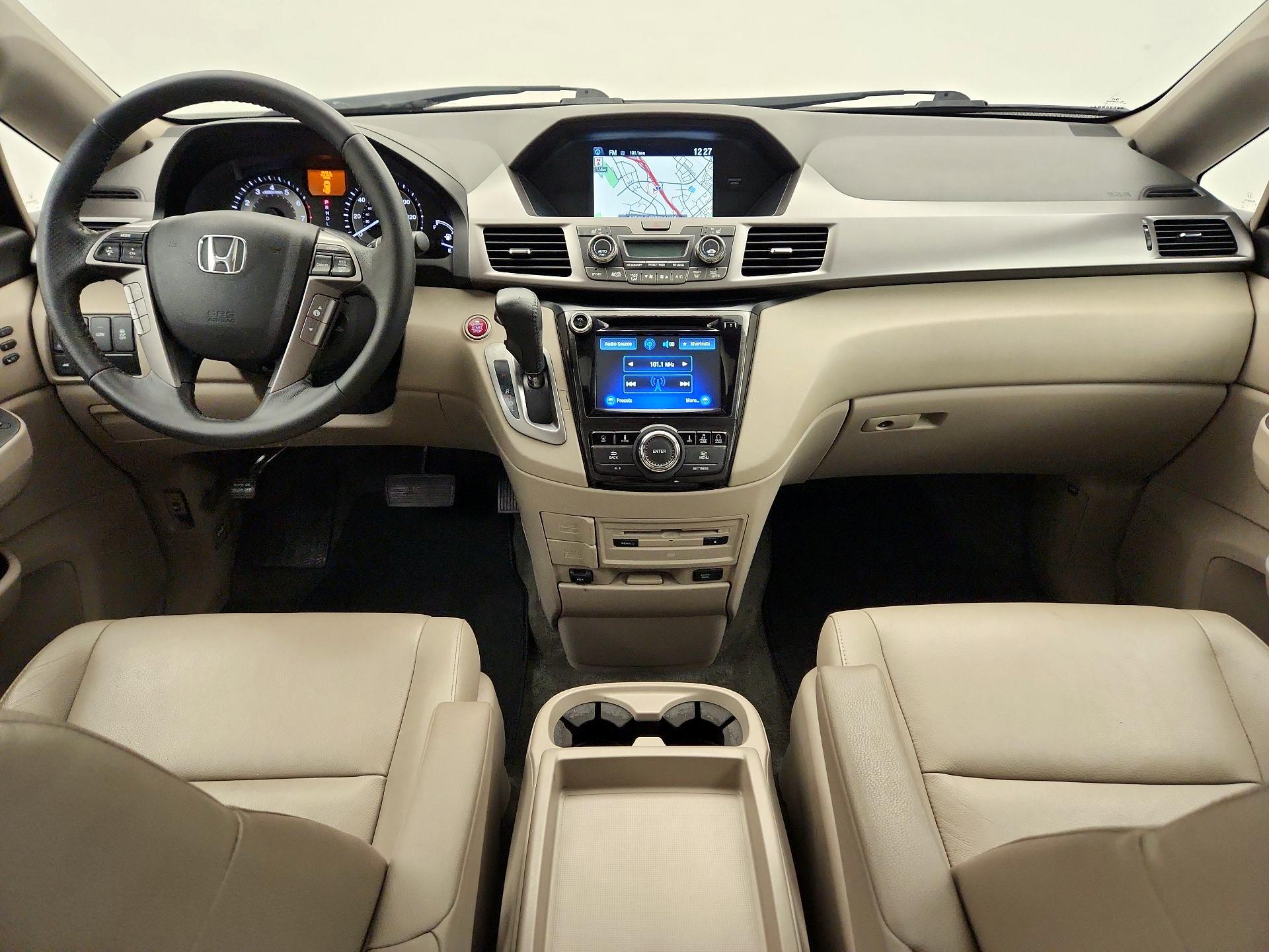 Thumbnail: 2015 Honda Odyssey - 9