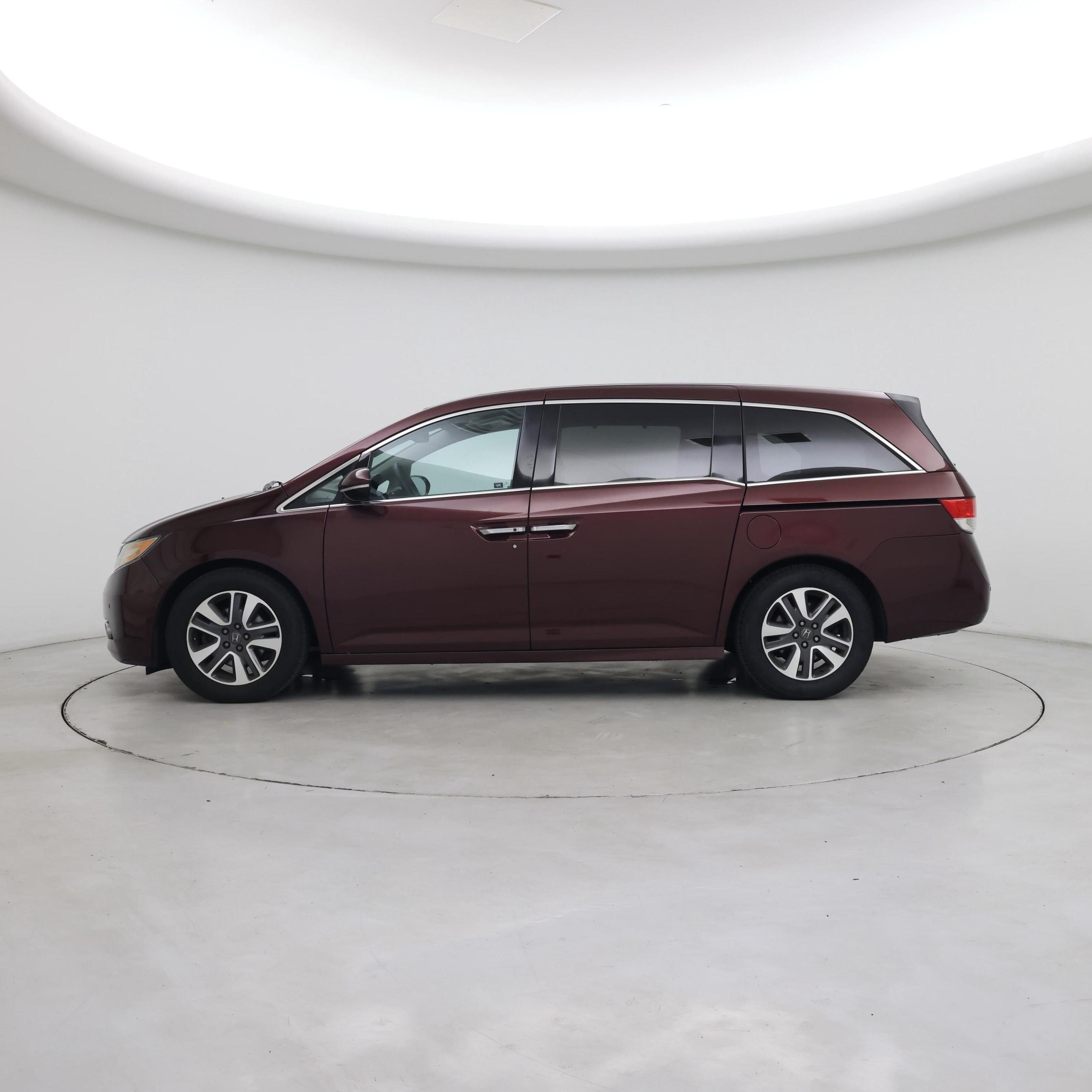 Thumbnail: 2015 Honda Odyssey - 3