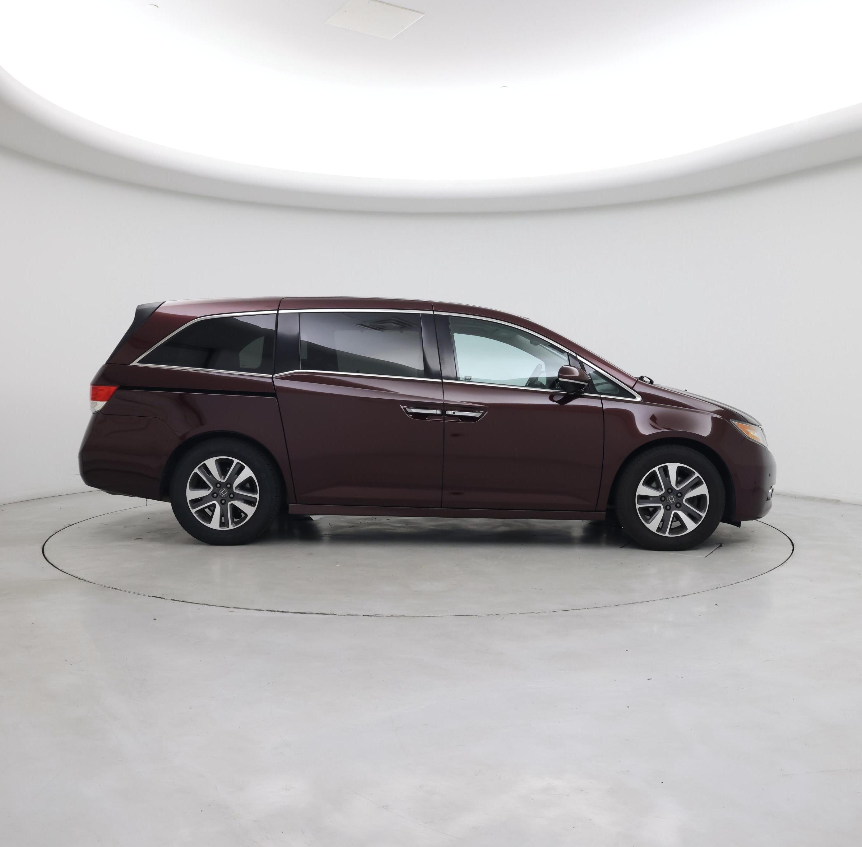 Thumbnail: 2015 Honda Odyssey - 7