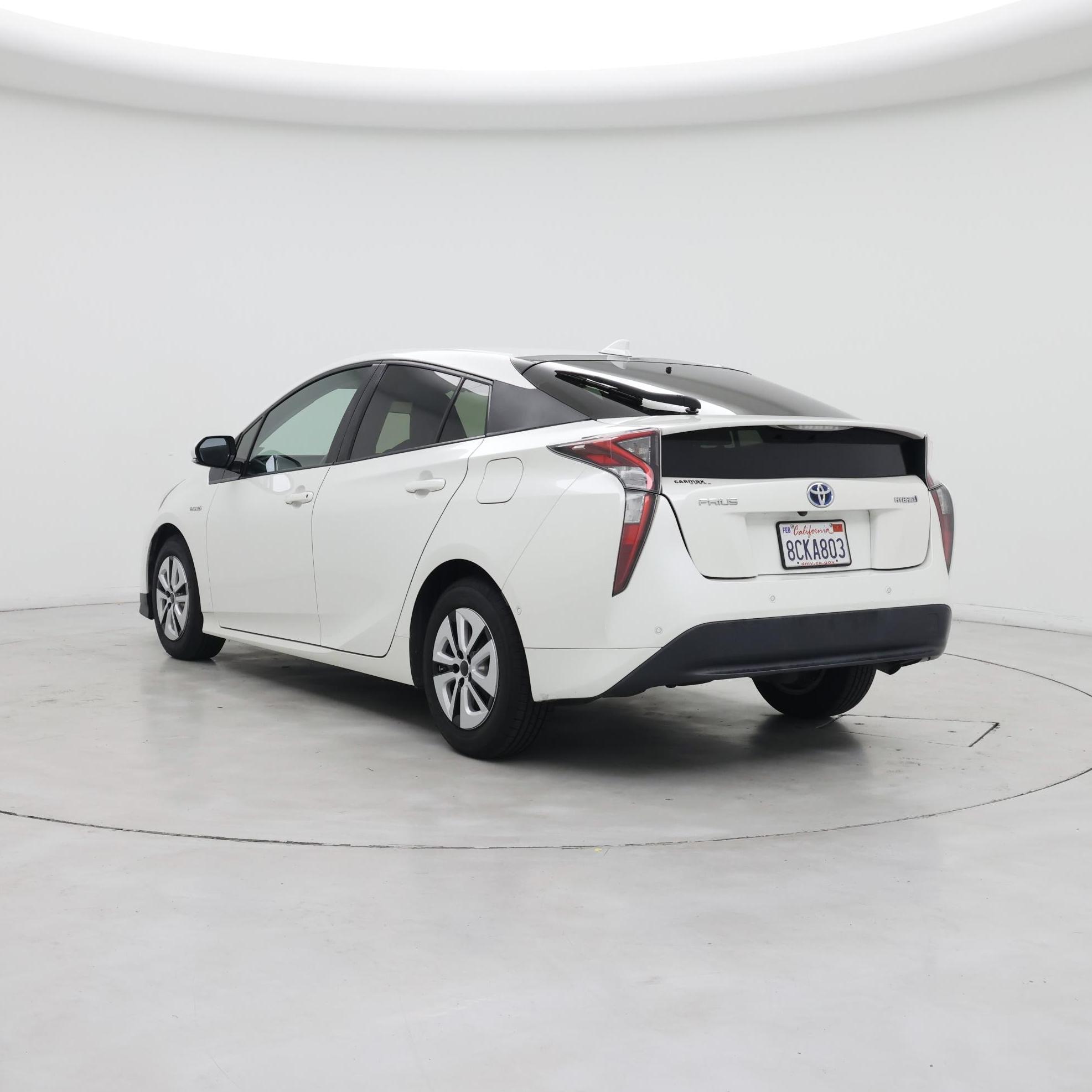 Thumbnail: 2018 Toyota Prius - 2