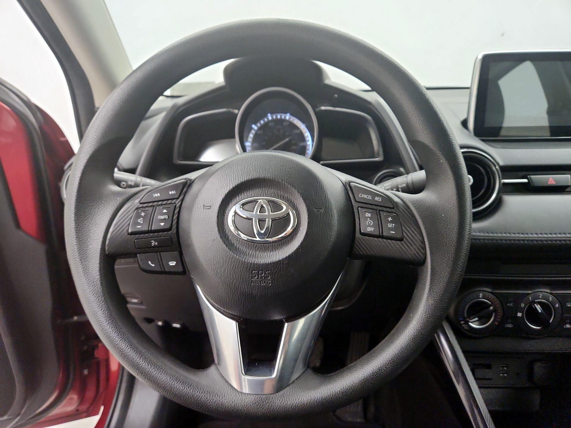 Thumbnail: 2018 Toyota Yaris iA - 10