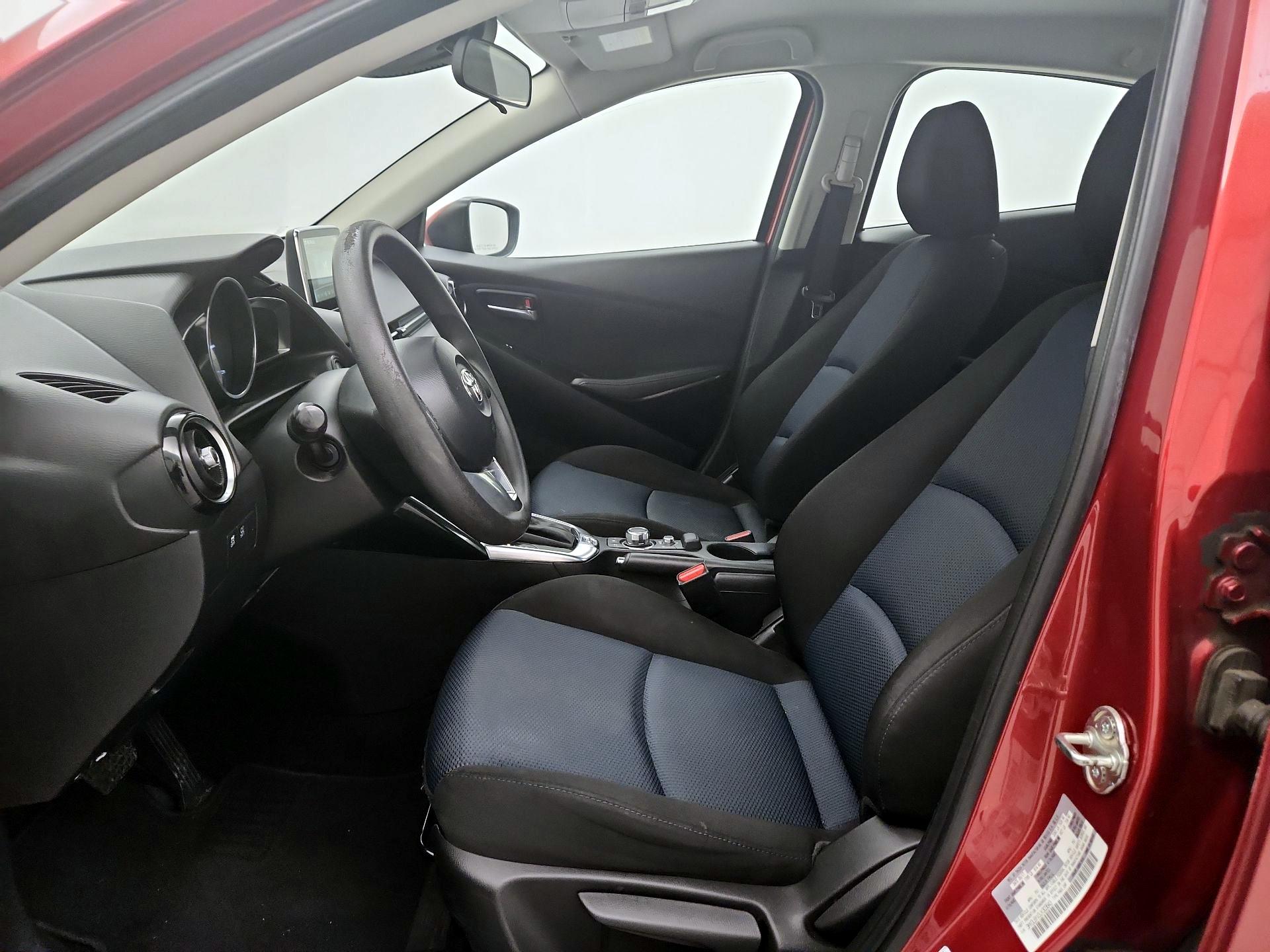 Thumbnail: 2018 Toyota Yaris iA - 11