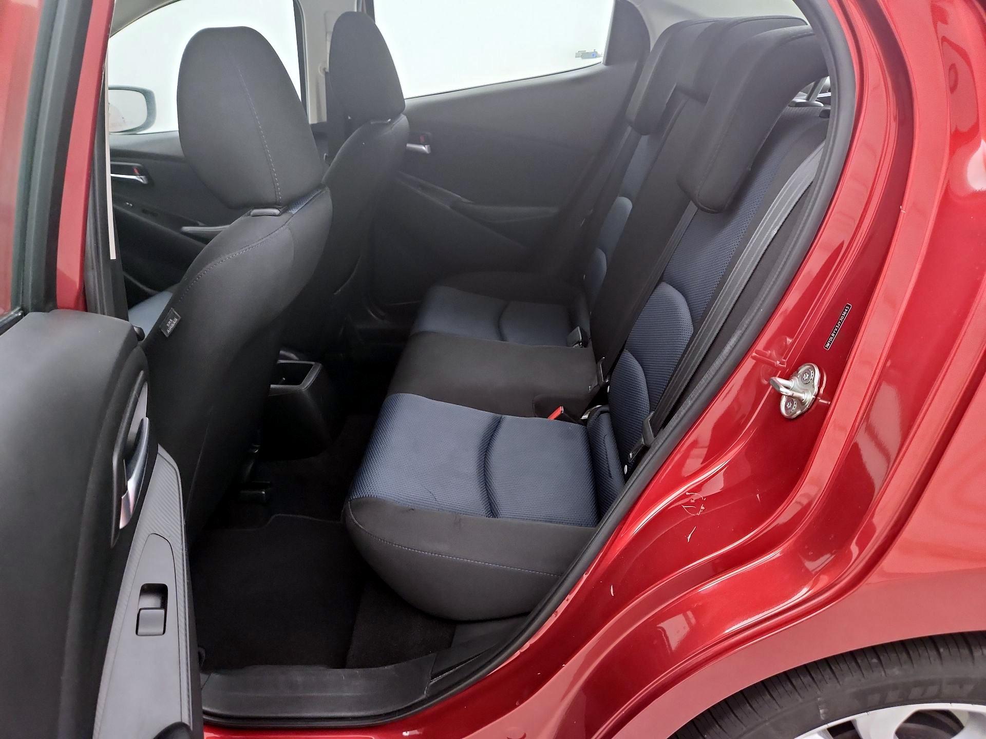 Thumbnail: 2018 Toyota Yaris iA - 19