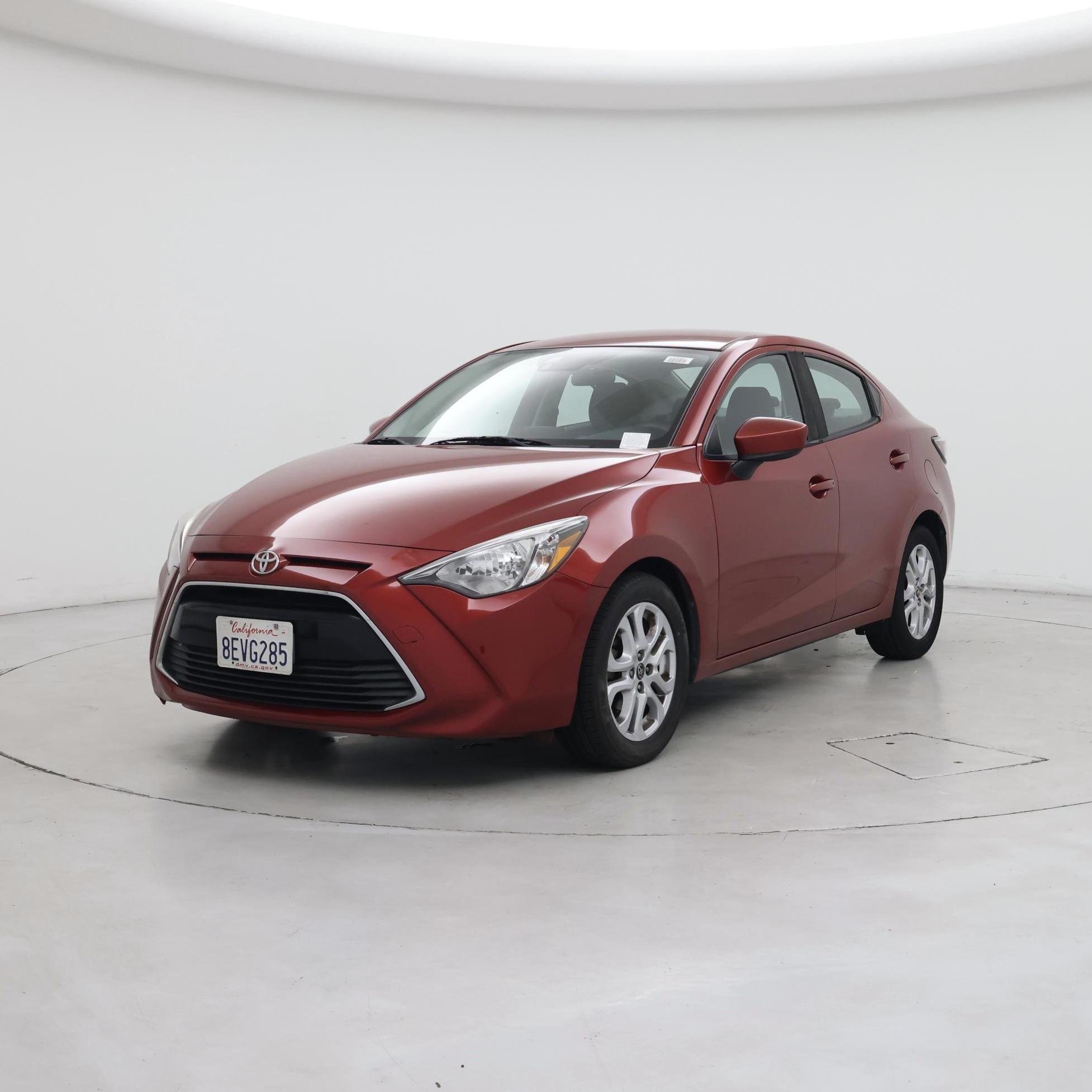 Thumbnail: 2018 Toyota Yaris iA - 4