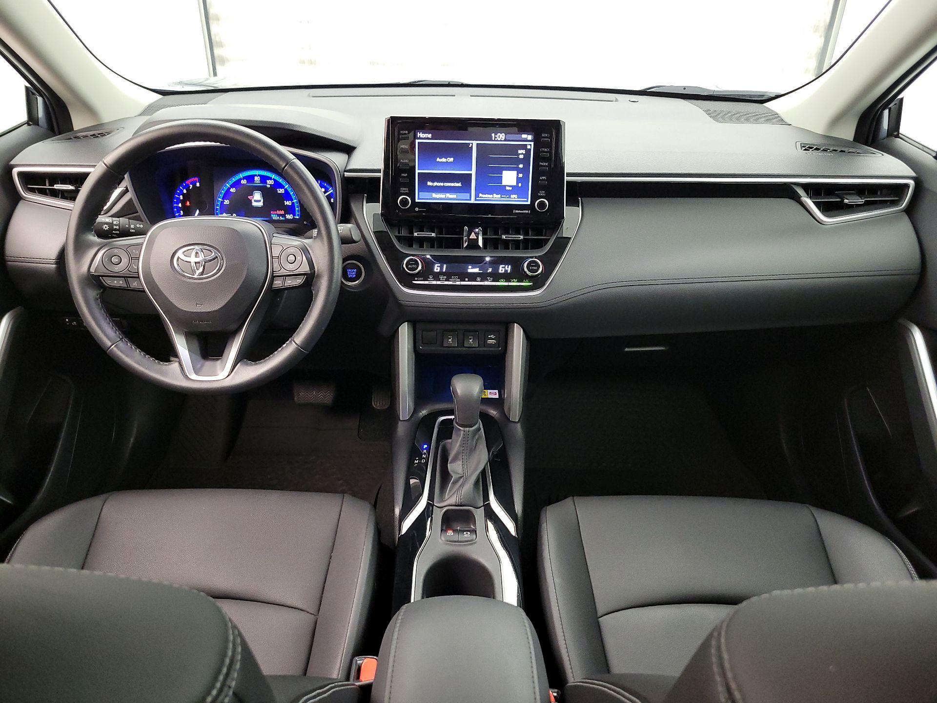 Thumbnail: 2022 Toyota Corolla Cross - 9