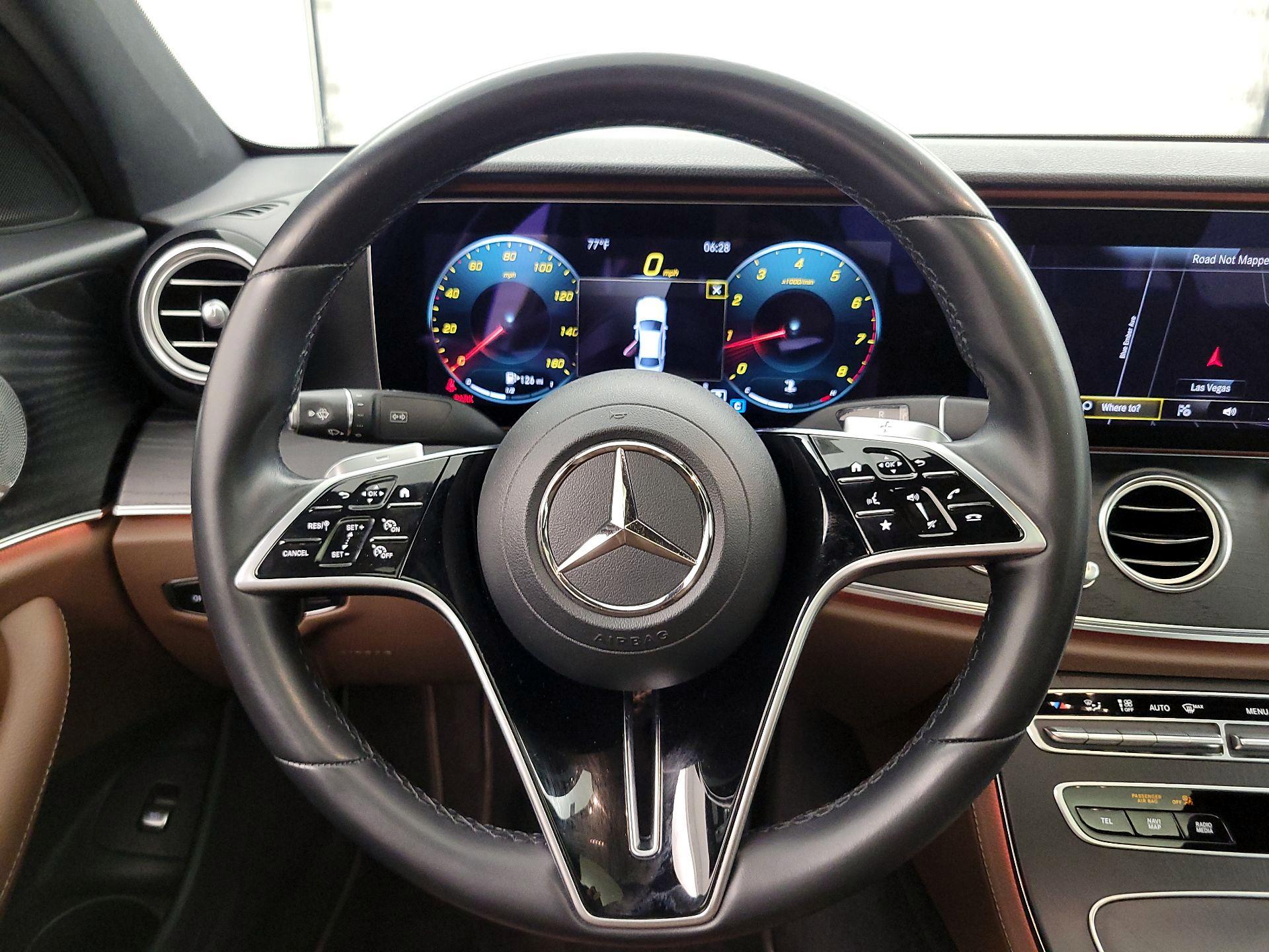 Thumbnail: 2021 Mercedes-Benz E-Class - 10