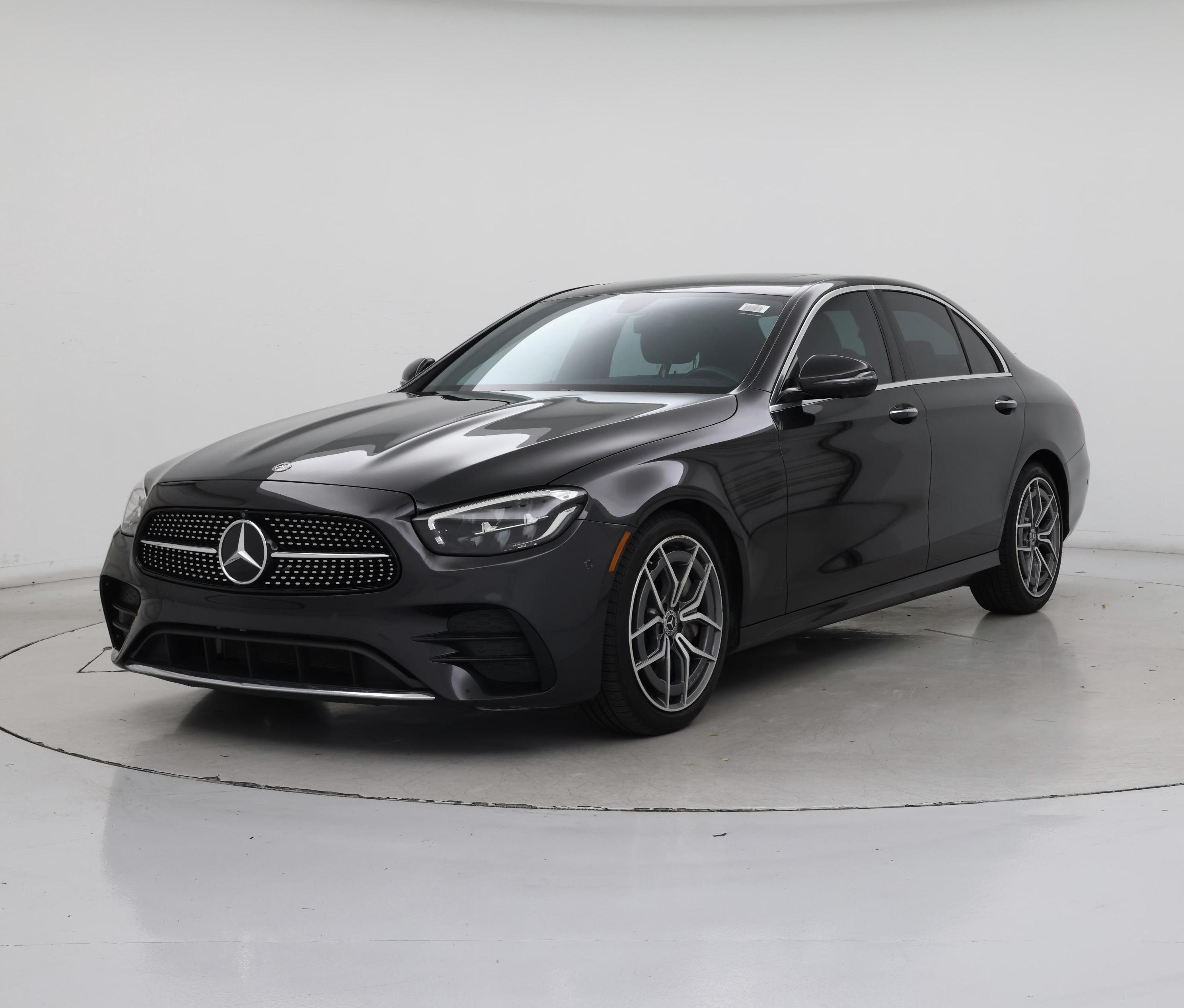Thumbnail: 2021 Mercedes-Benz E-Class - 4