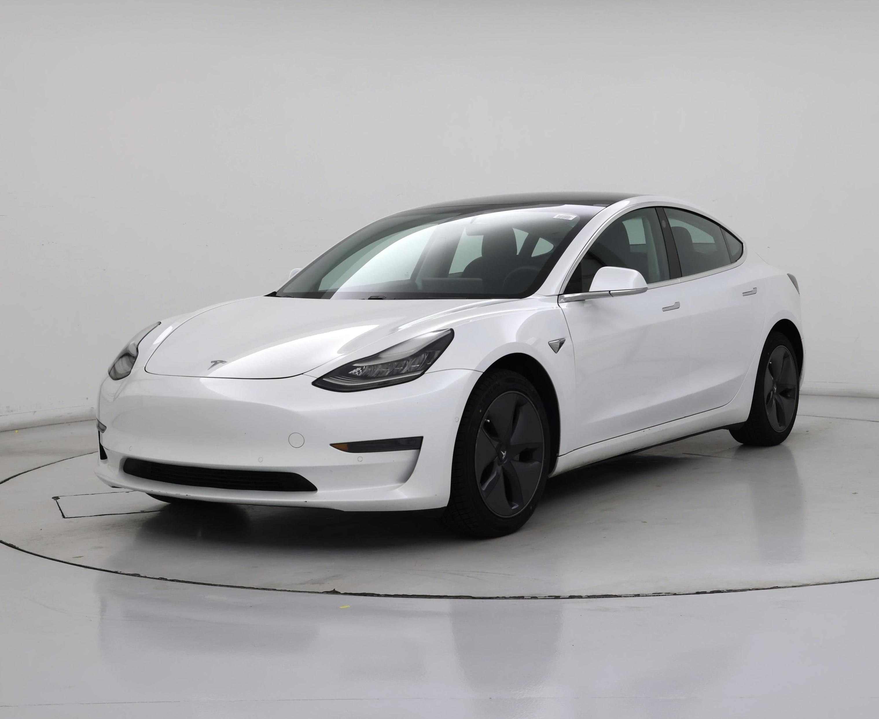 Thumbnail: 2020 Tesla Model 3 - 4