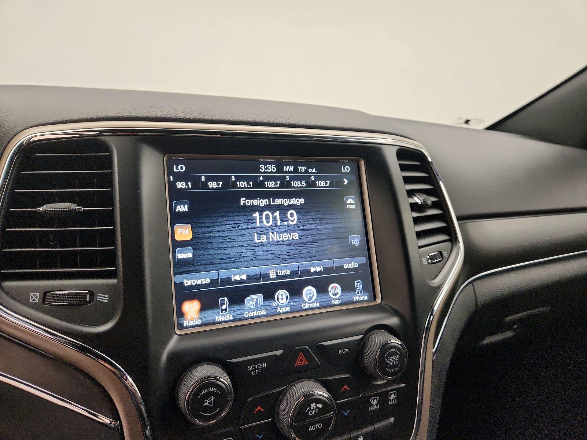 Thumbnail: 2017 Jeep Grand Cherokee - 15