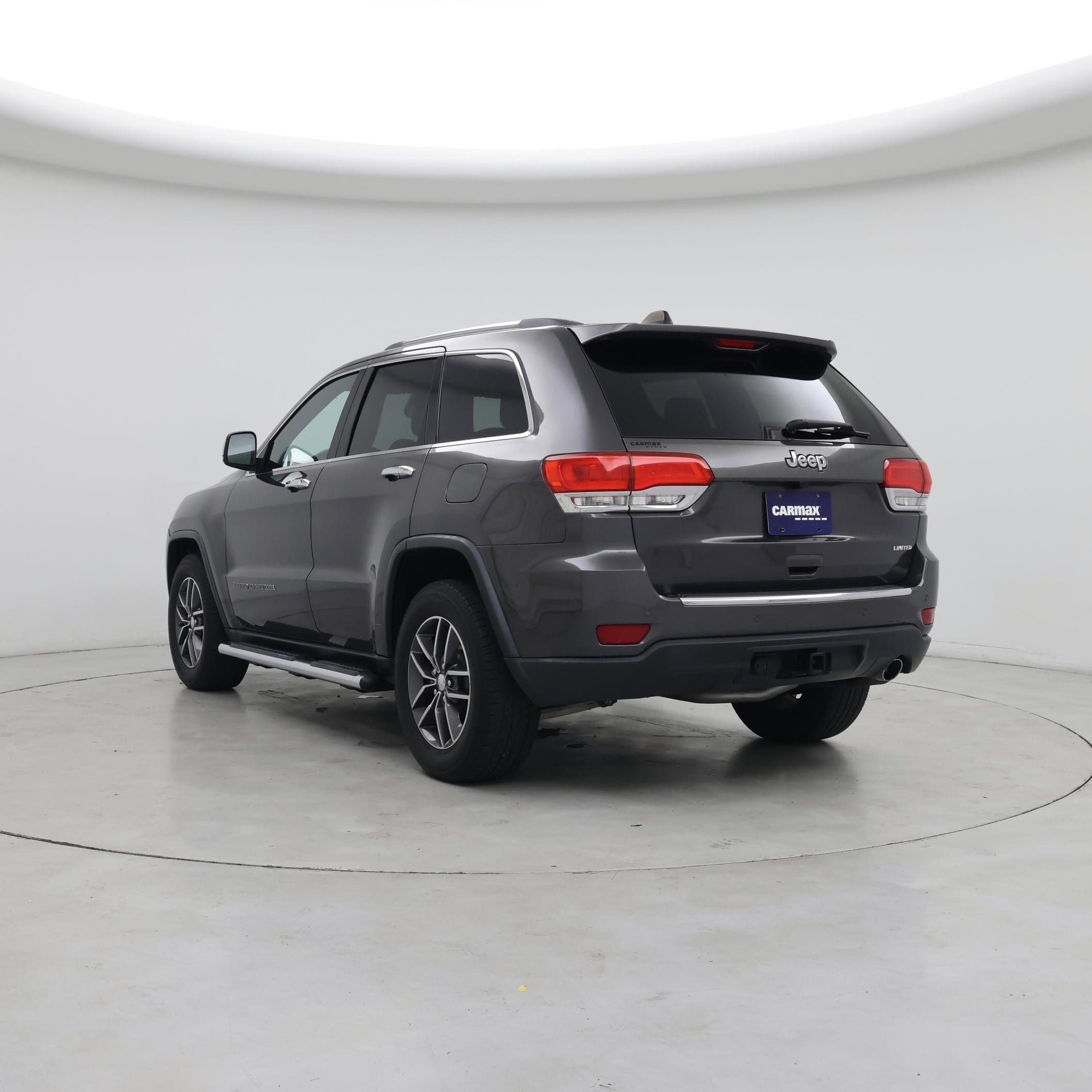 Thumbnail: 2017 Jeep Grand Cherokee - 2