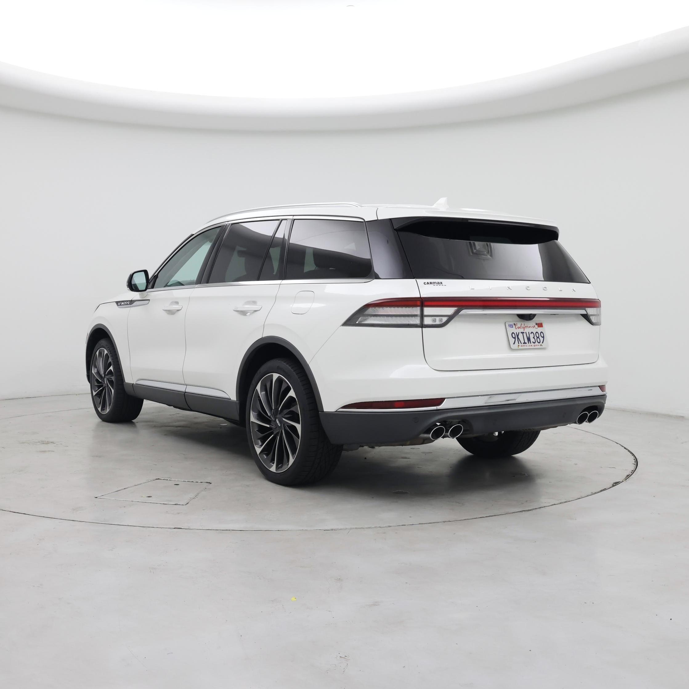 Thumbnail: 2021 Lincoln Aviator - 2