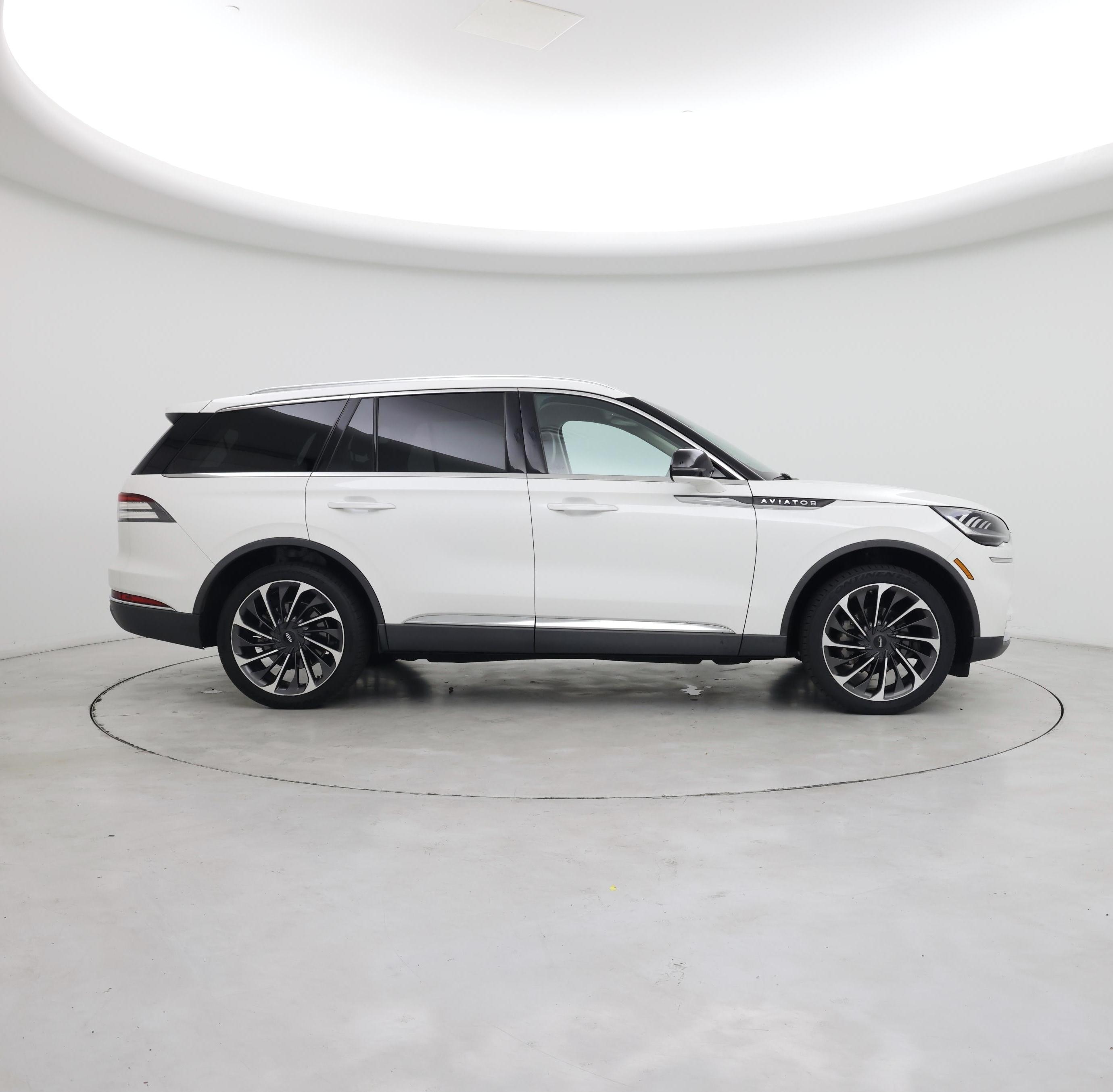 Thumbnail: 2021 Lincoln Aviator - 7