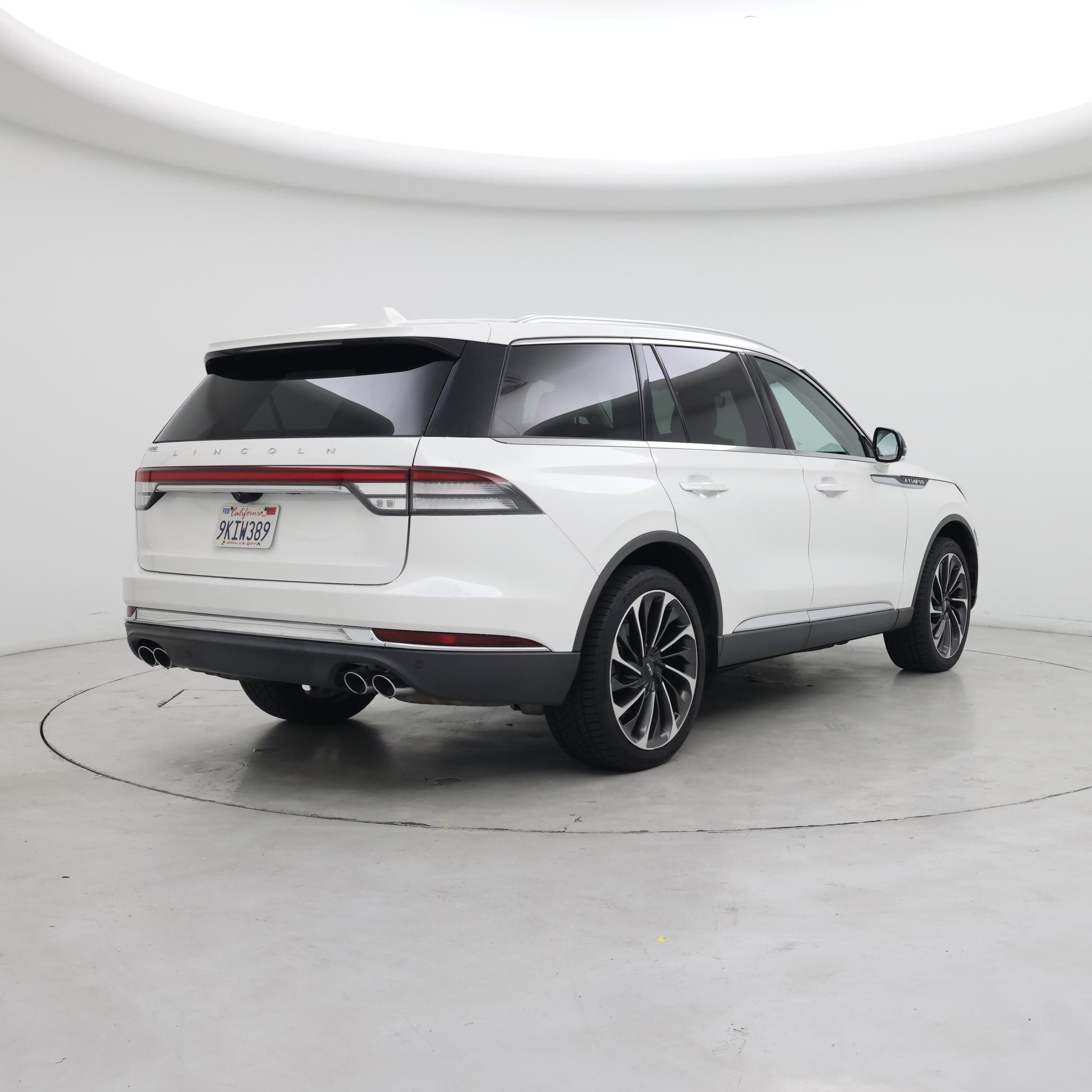 Thumbnail: 2021 Lincoln Aviator - 8
