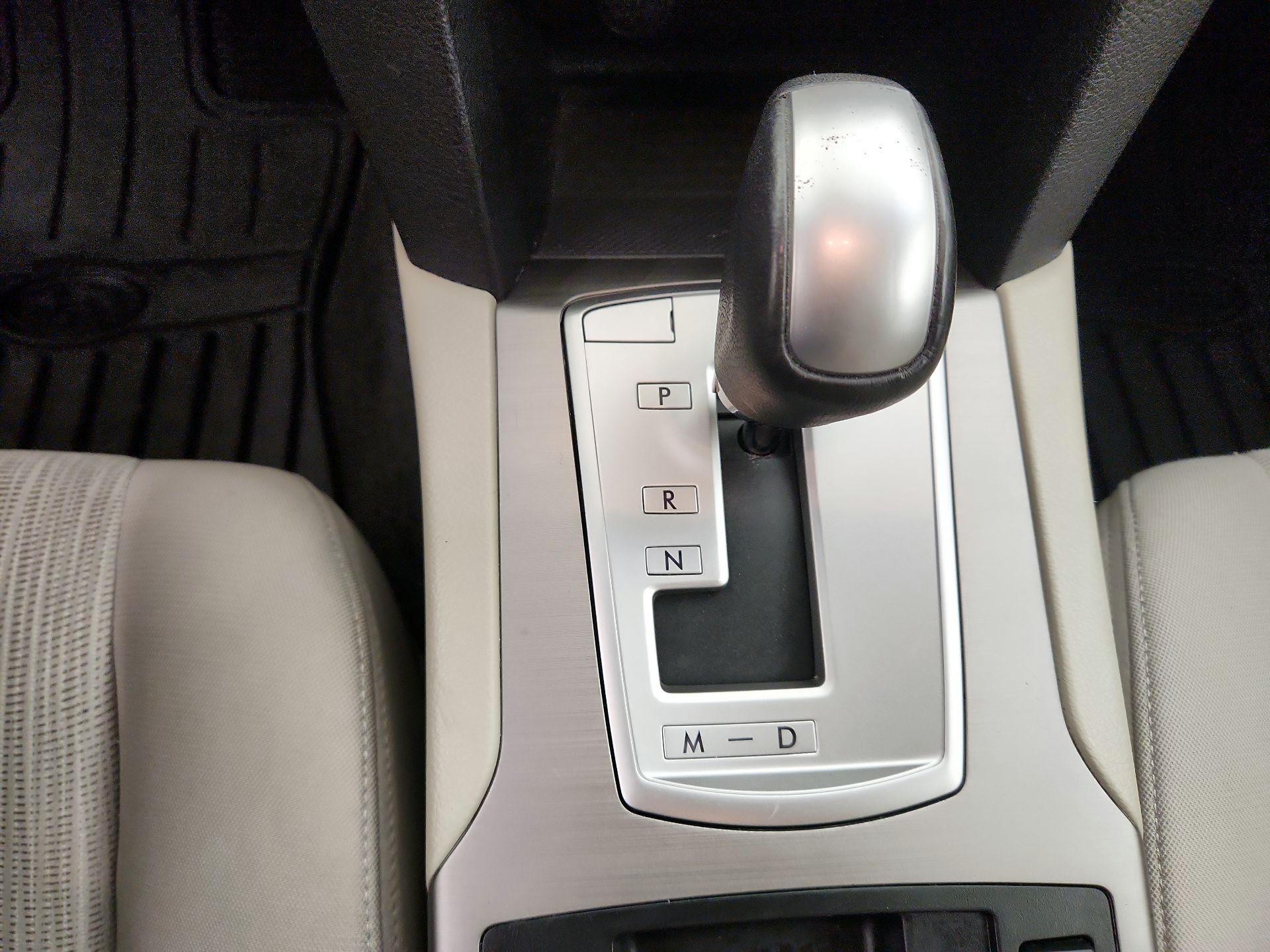 Thumbnail: 2014 Subaru Outback - 17