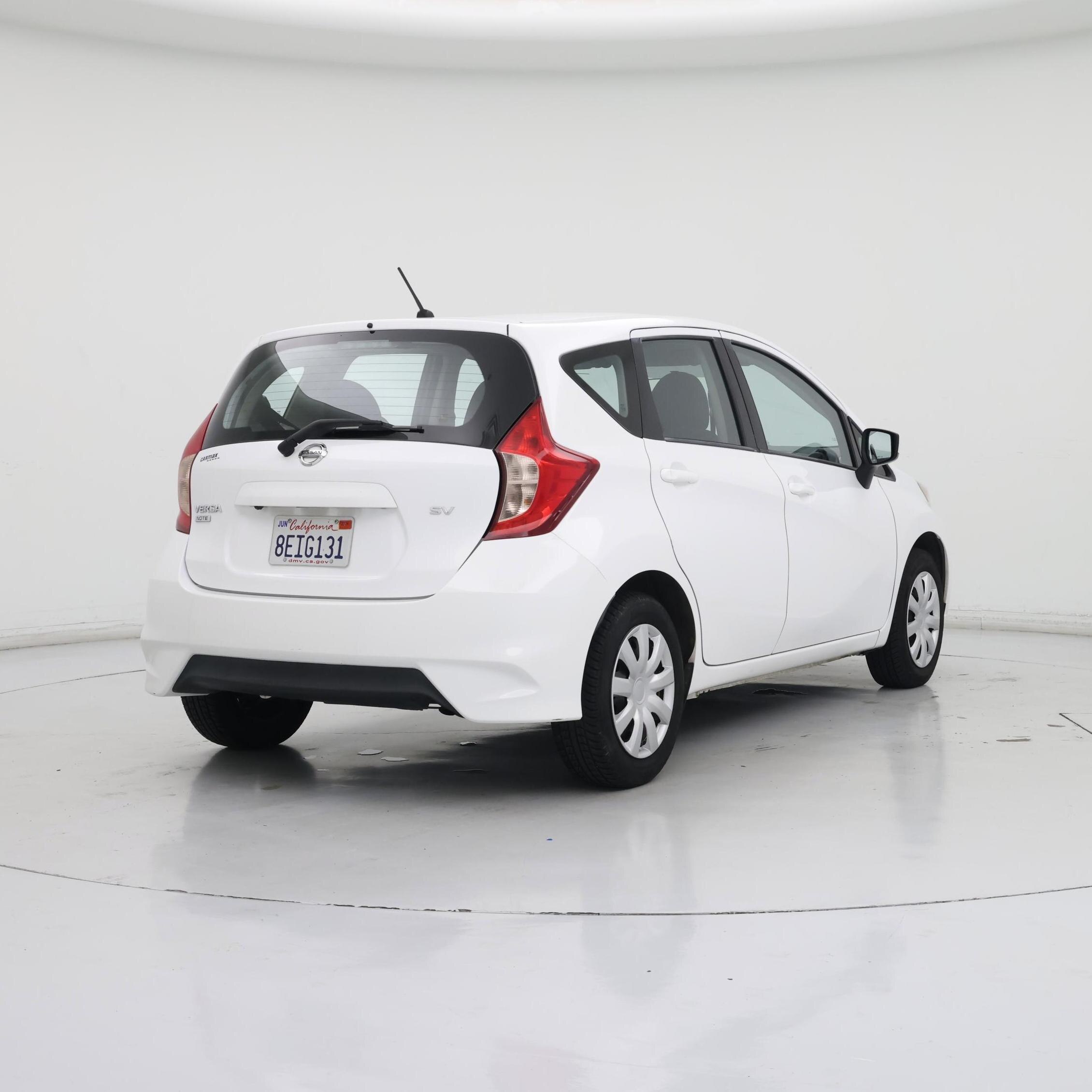 Thumbnail: 2018 Nissan Versa Note - 8