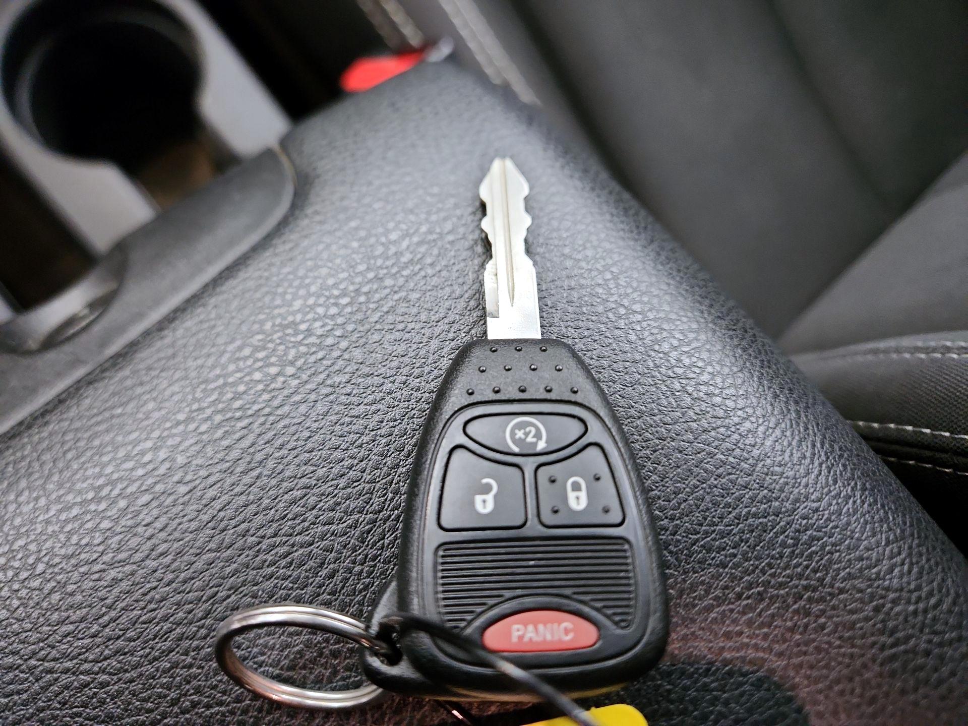 Thumbnail: 2015 Jeep Wrangler - 19
