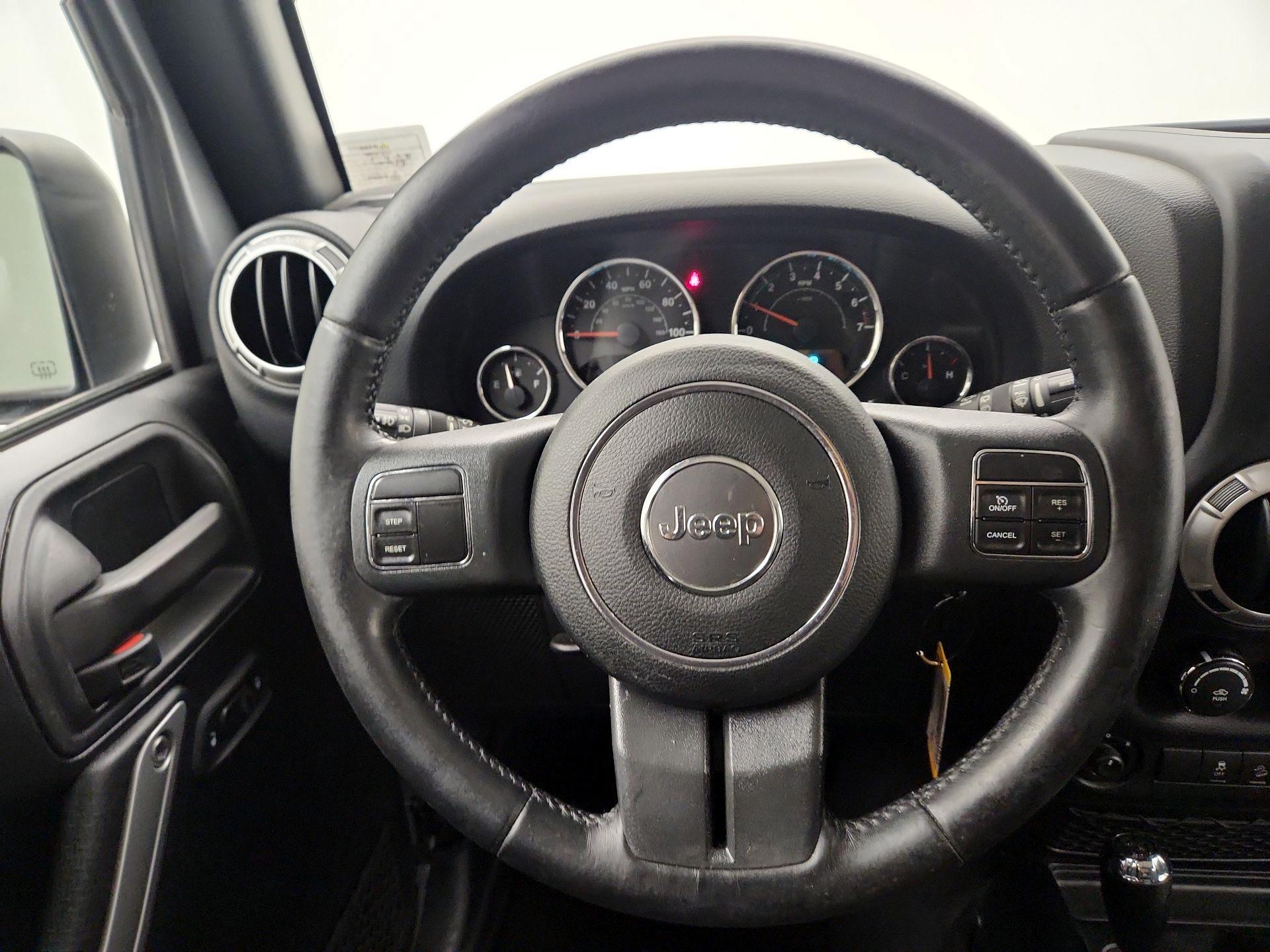 Thumbnail: 2018 Jeep Wrangler - 10