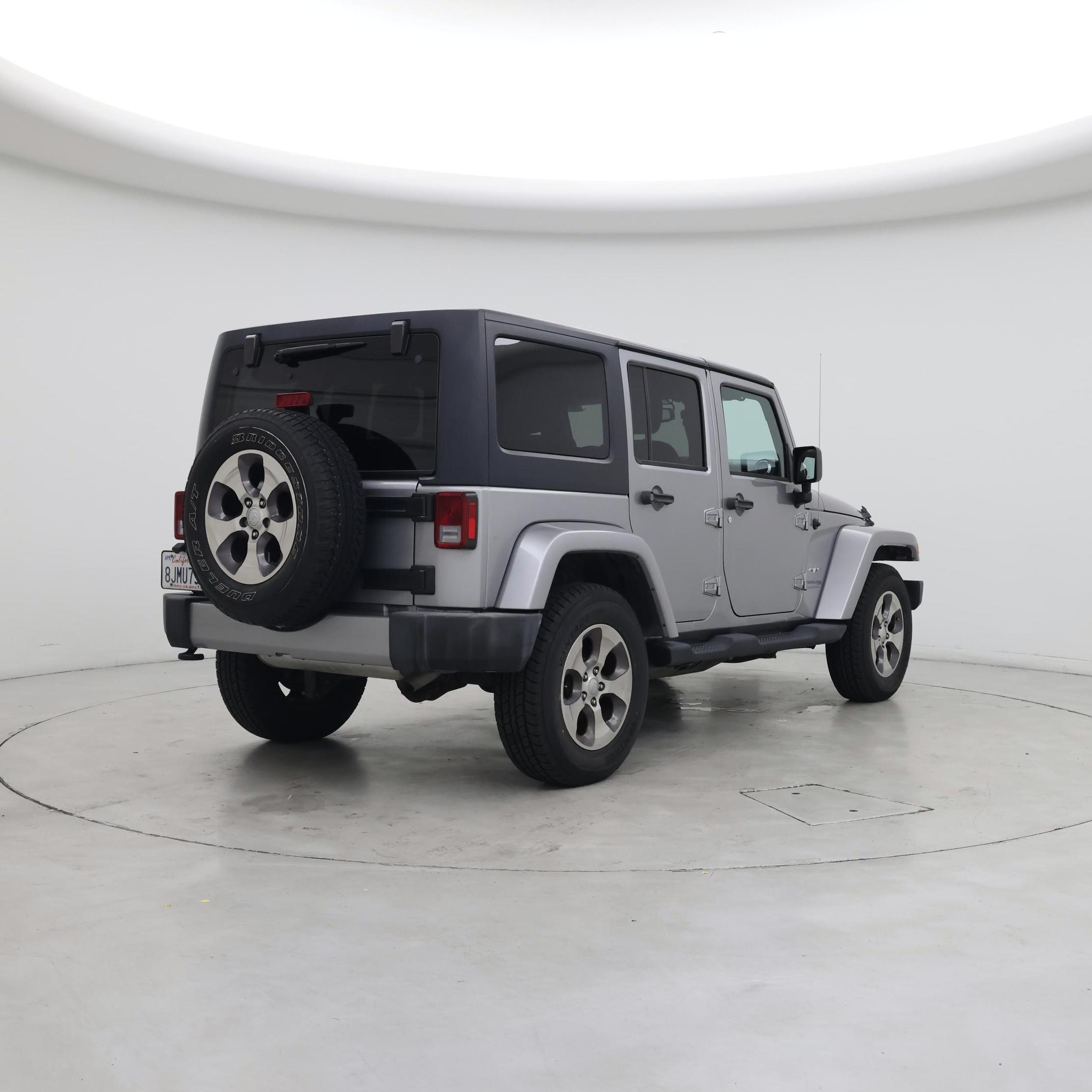 Thumbnail: 2018 Jeep Wrangler - 8