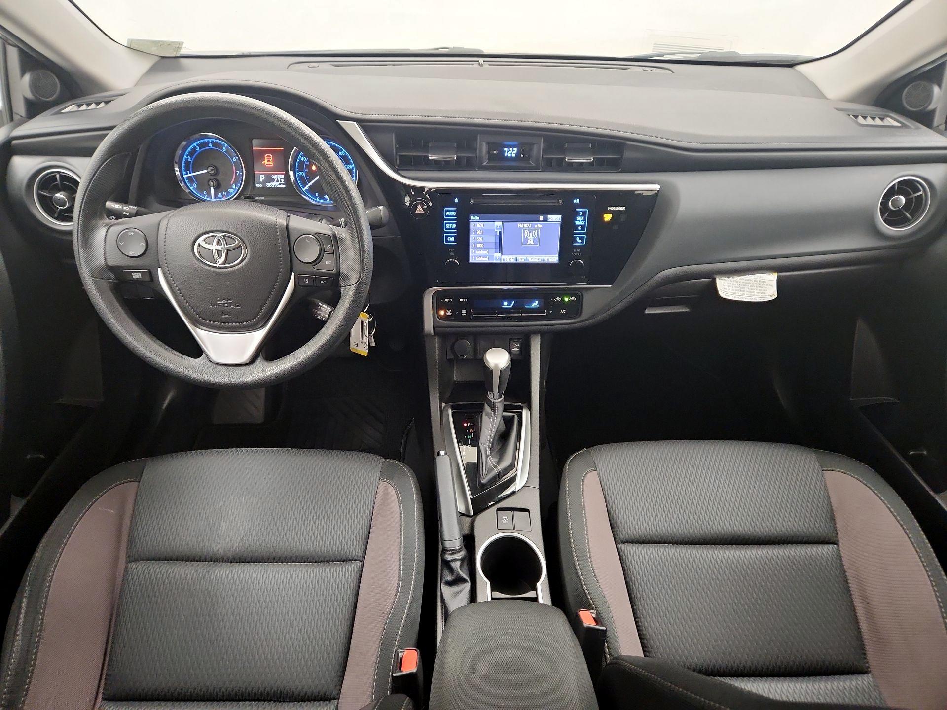 Thumbnail: 2017 Toyota Corolla - 9