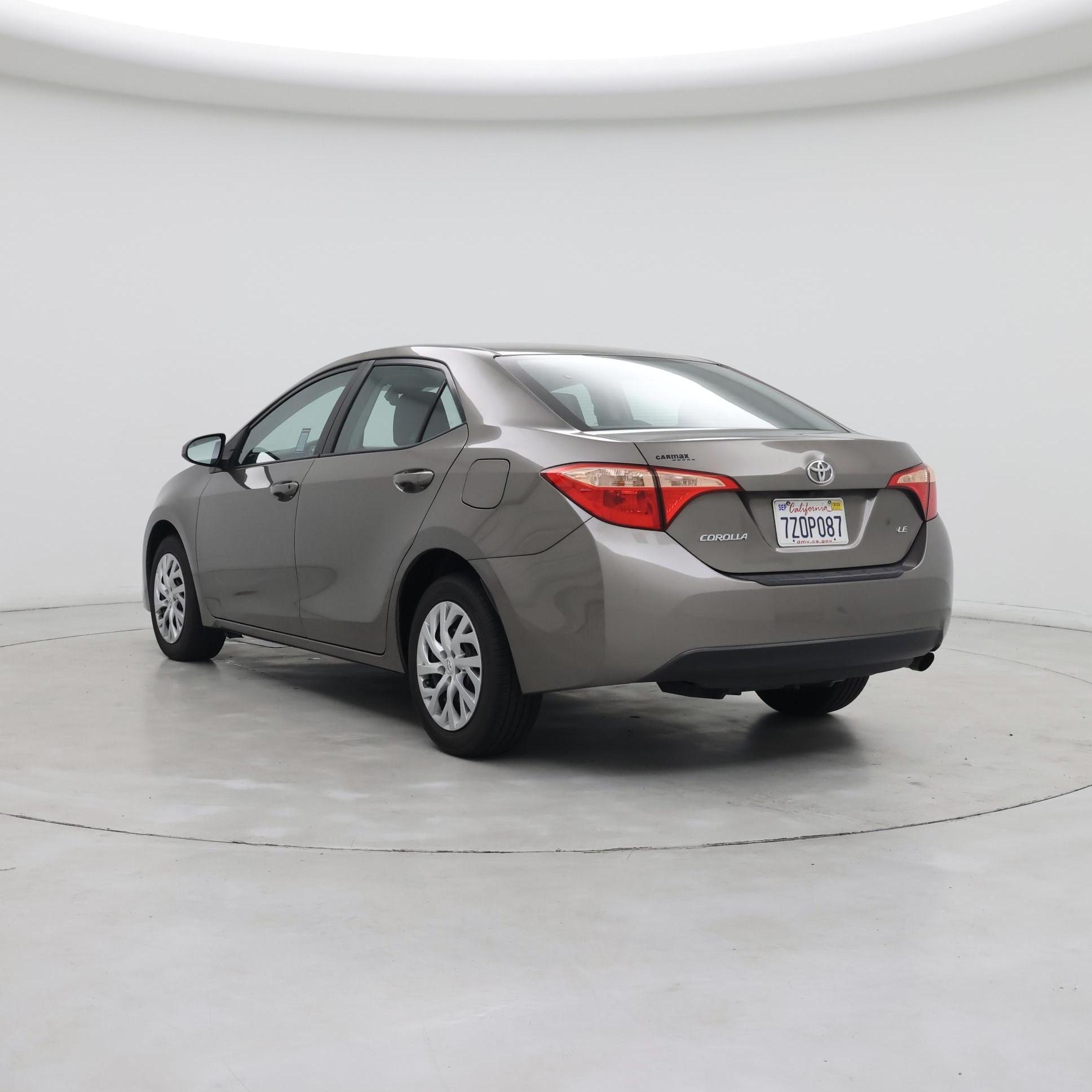 Thumbnail: 2017 Toyota Corolla - 2