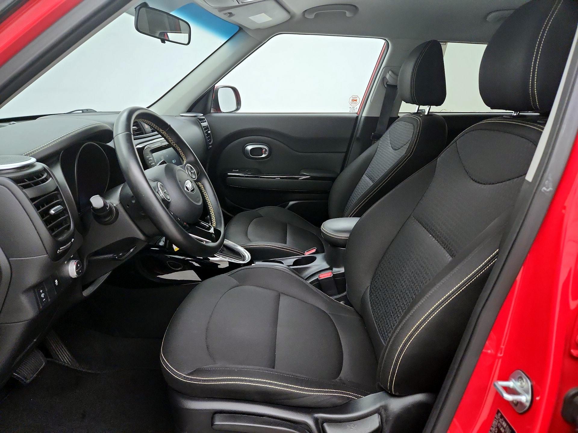 Thumbnail: 2016 Kia Soul - 11