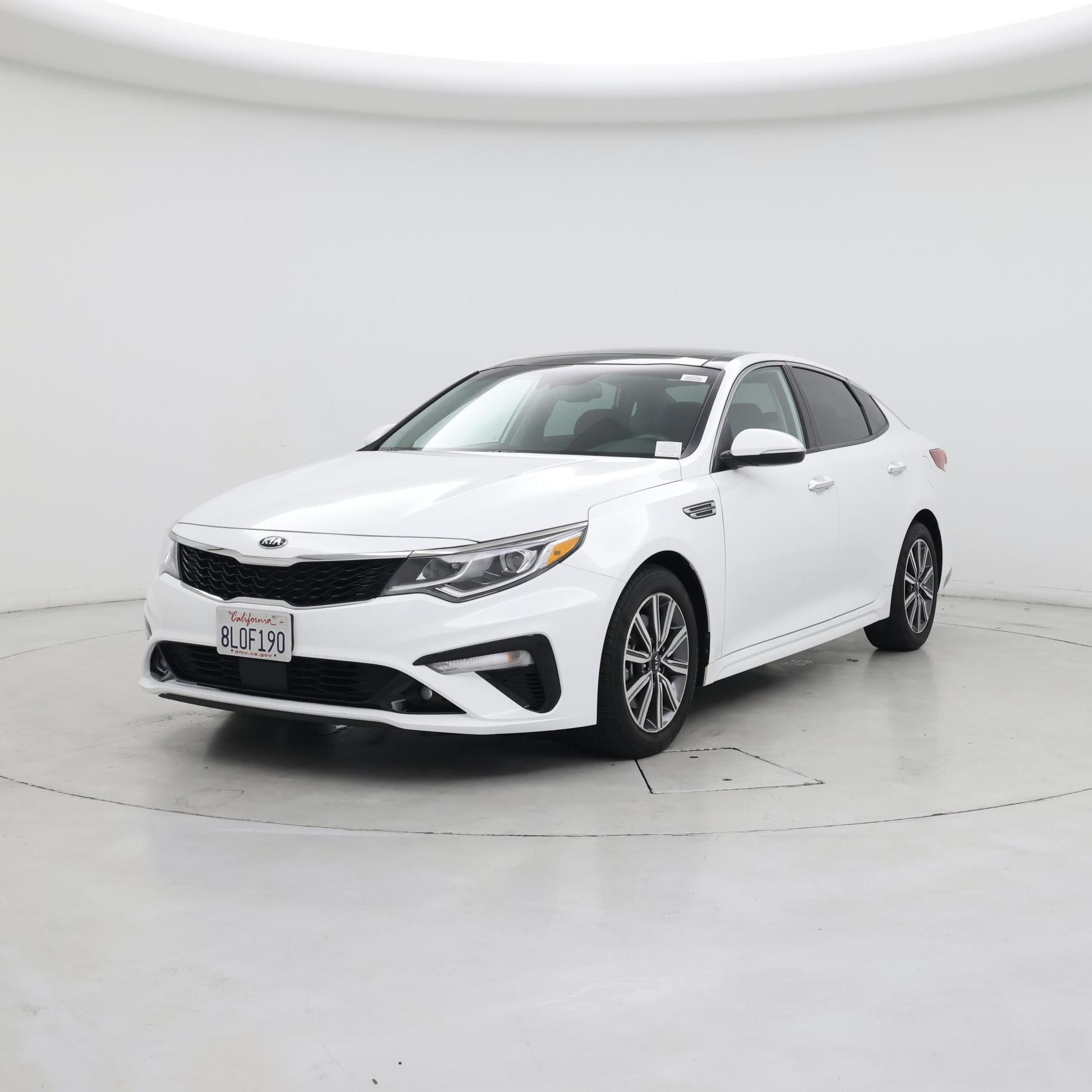 Thumbnail: 2019 Kia Optima - 4