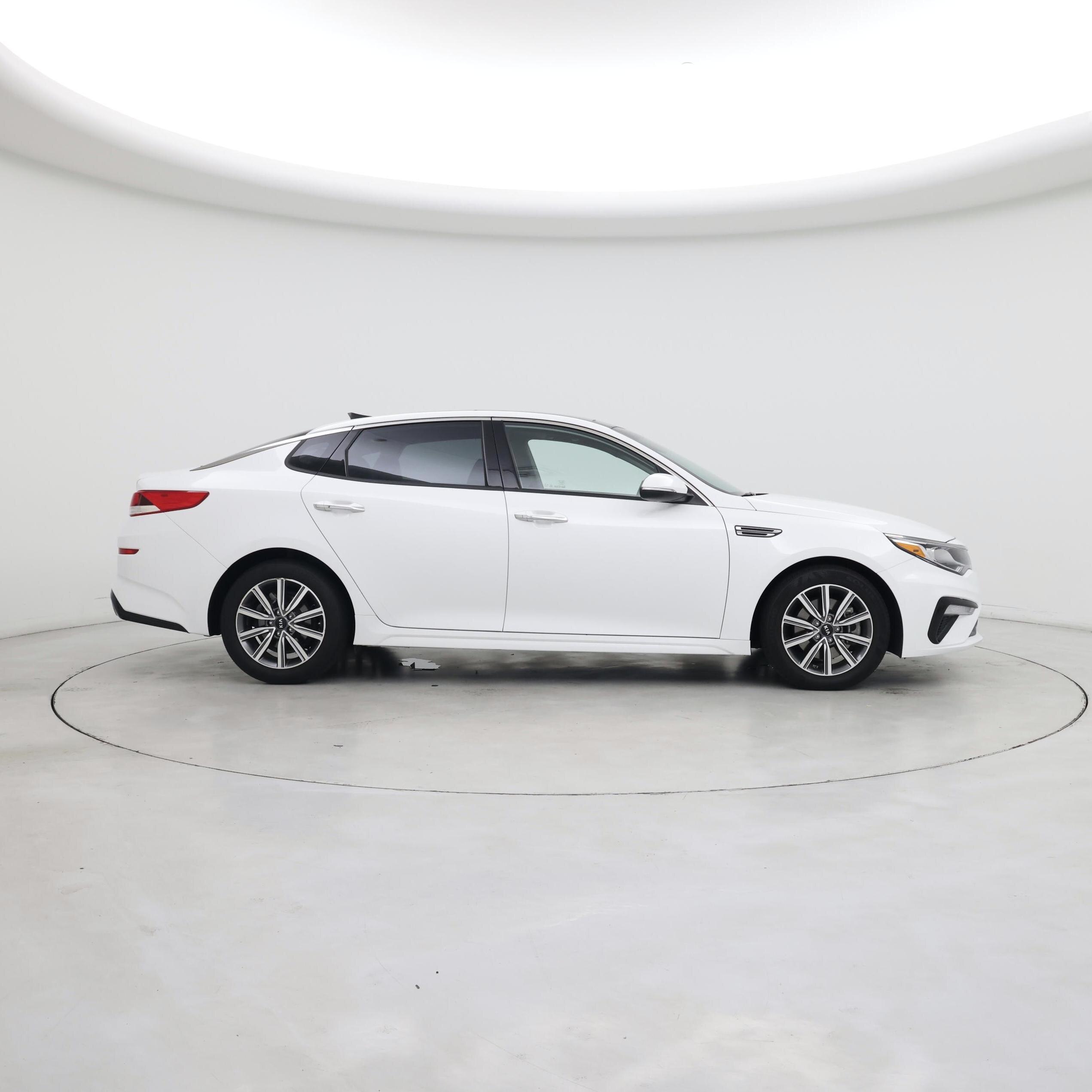 Thumbnail: 2019 Kia Optima - 7