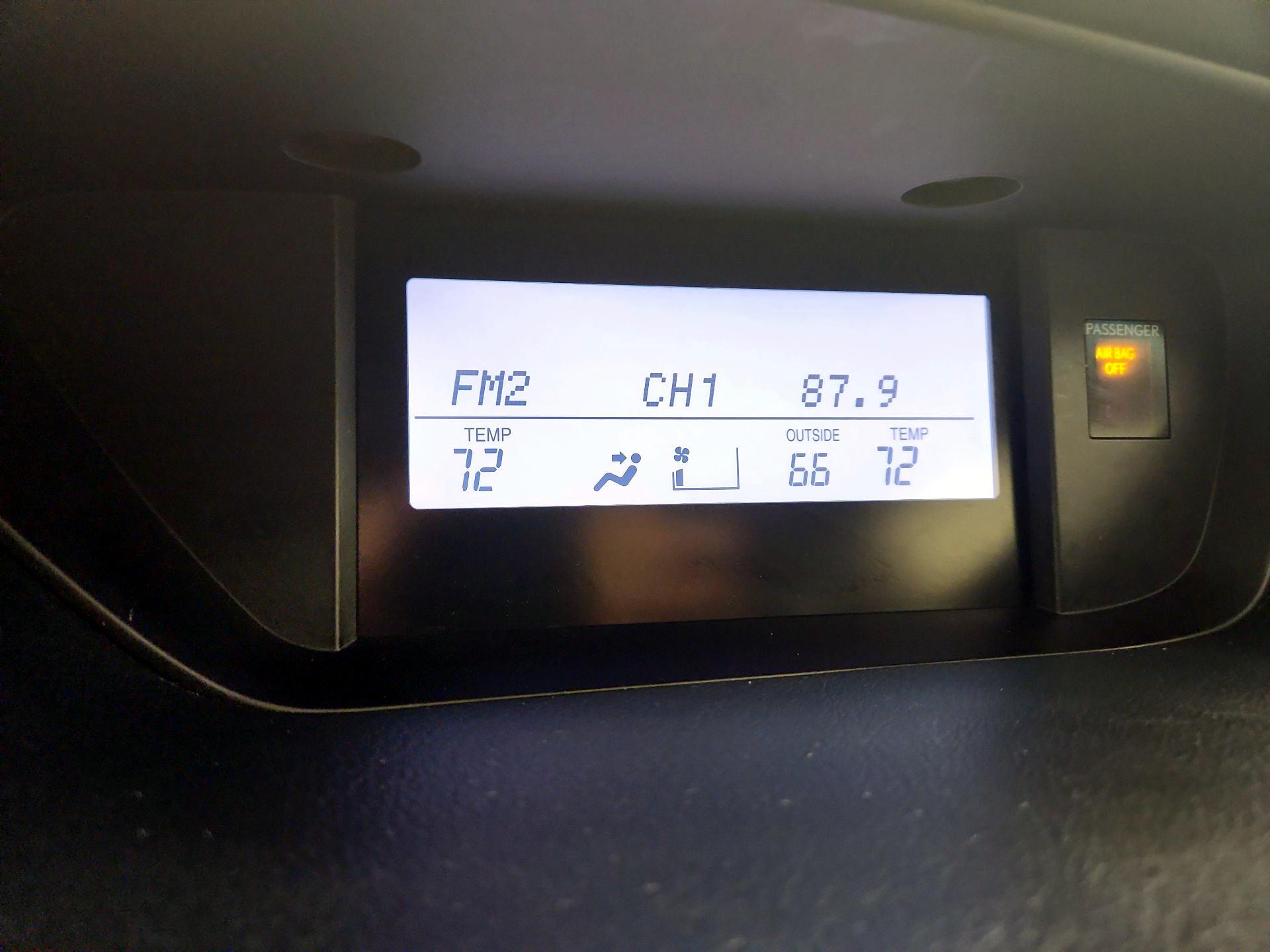 Thumbnail: 2014 Lexus ES - 14