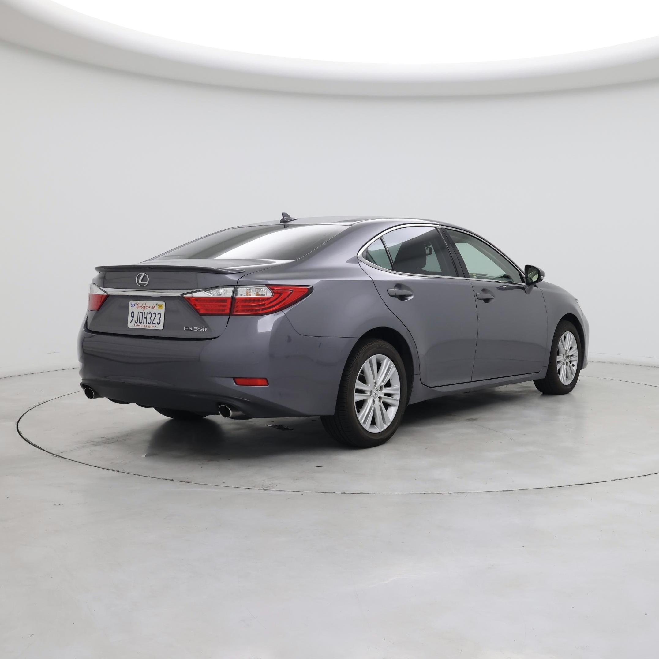 Thumbnail: 2014 Lexus ES - 8