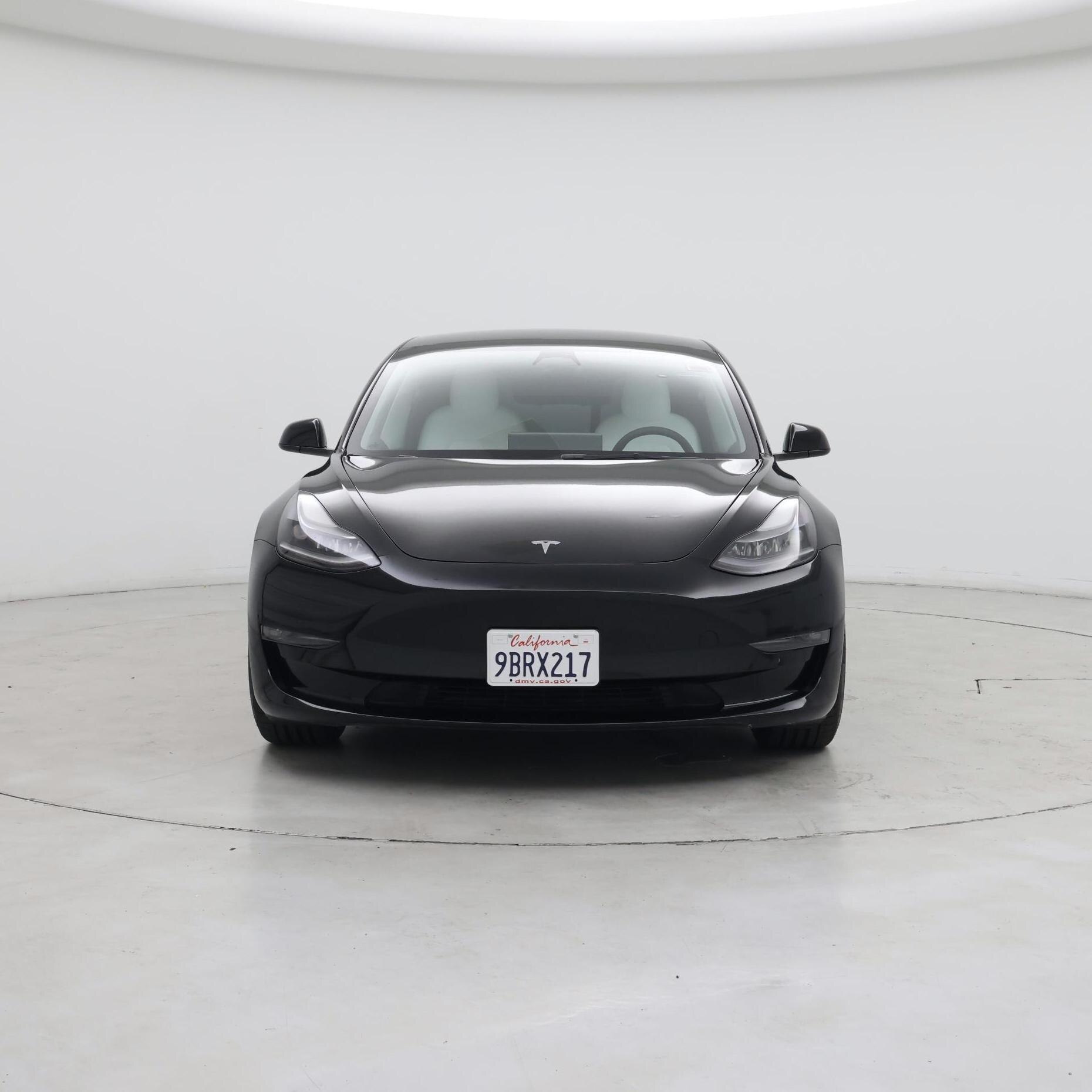 Thumbnail: 2022 Tesla Model 3 - 5