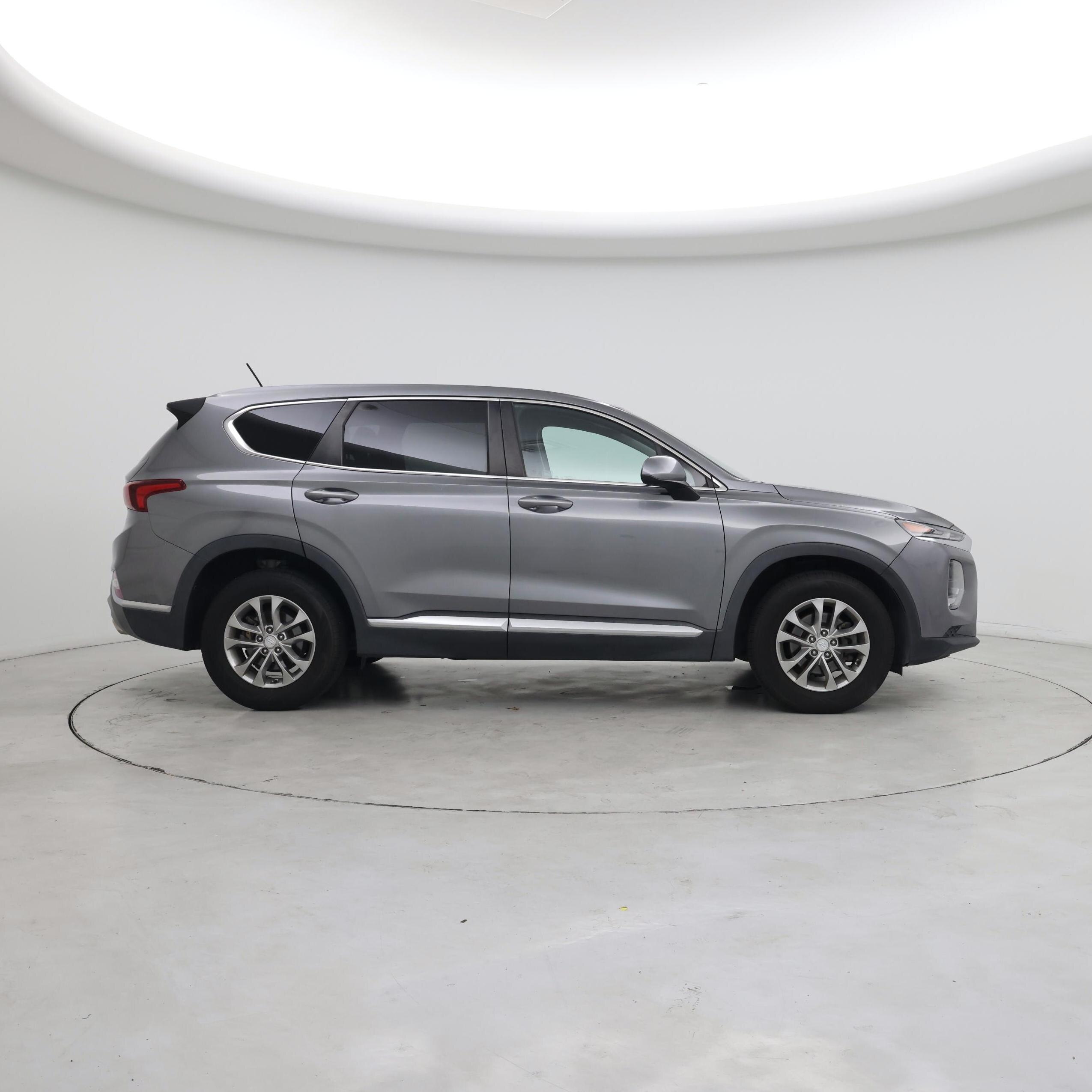 Thumbnail: 2019 Hyundai Santa Fe - 7