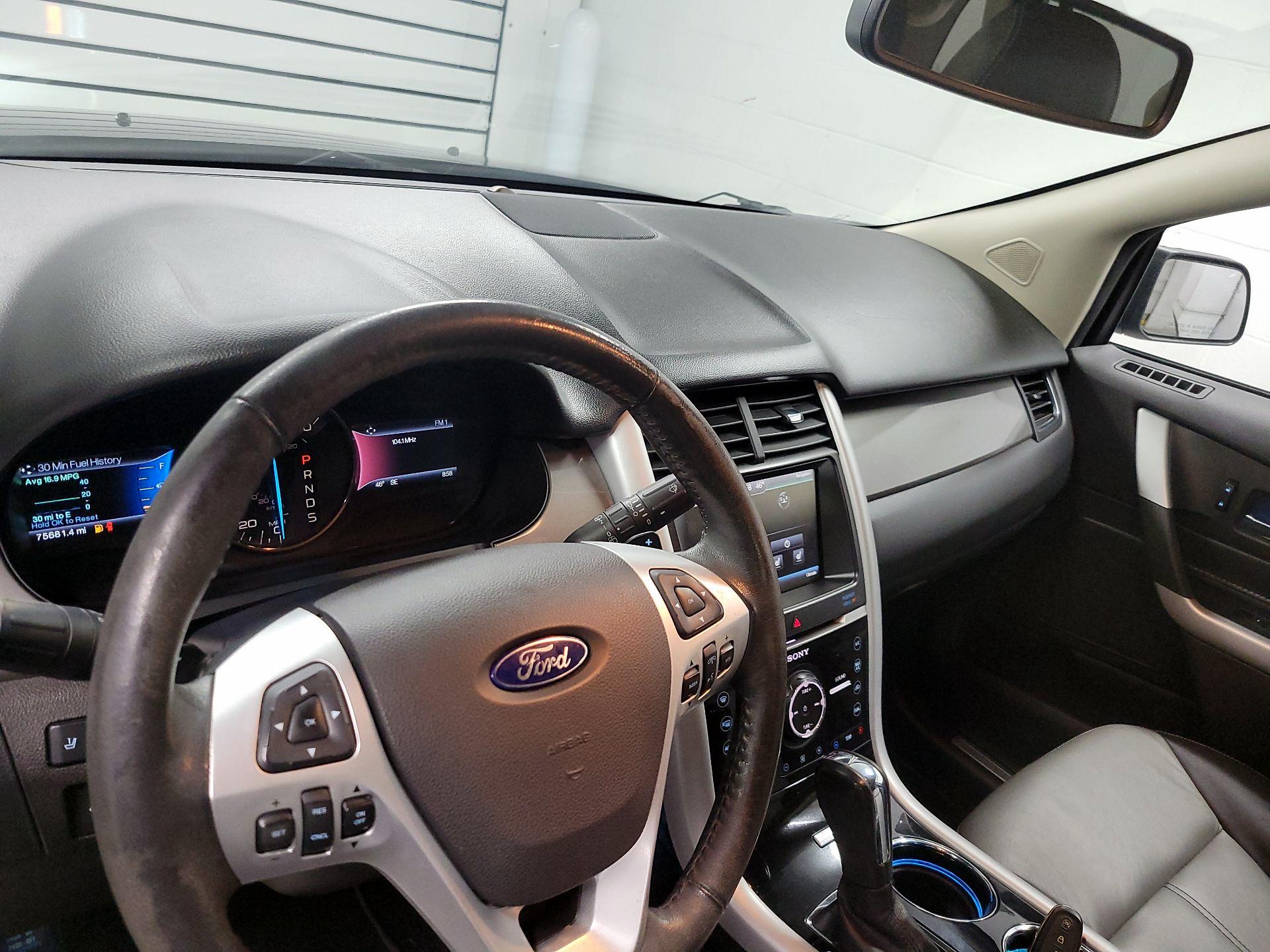 Thumbnail: 2014 Ford Edge - 9