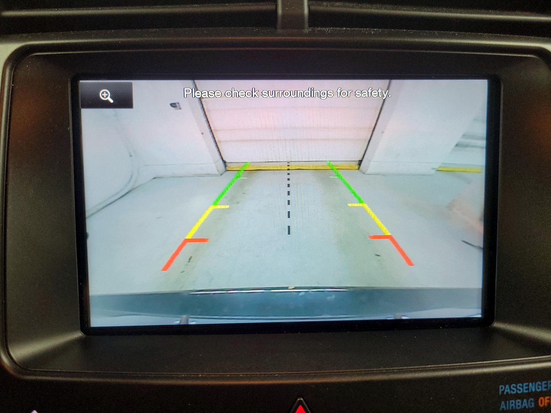 Thumbnail: 2014 Ford Edge - 14