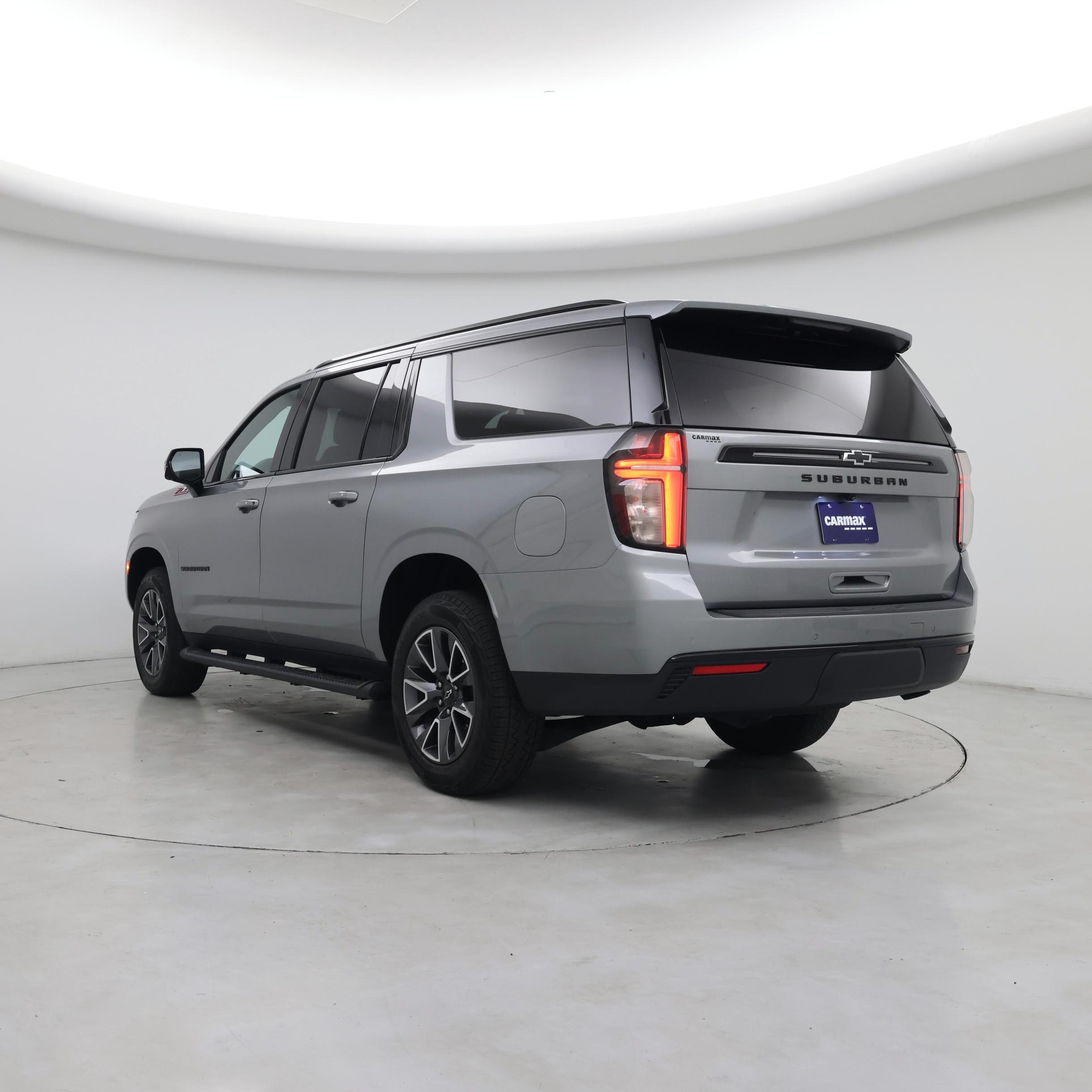 Thumbnail: 2023 Chevrolet Suburban - 2