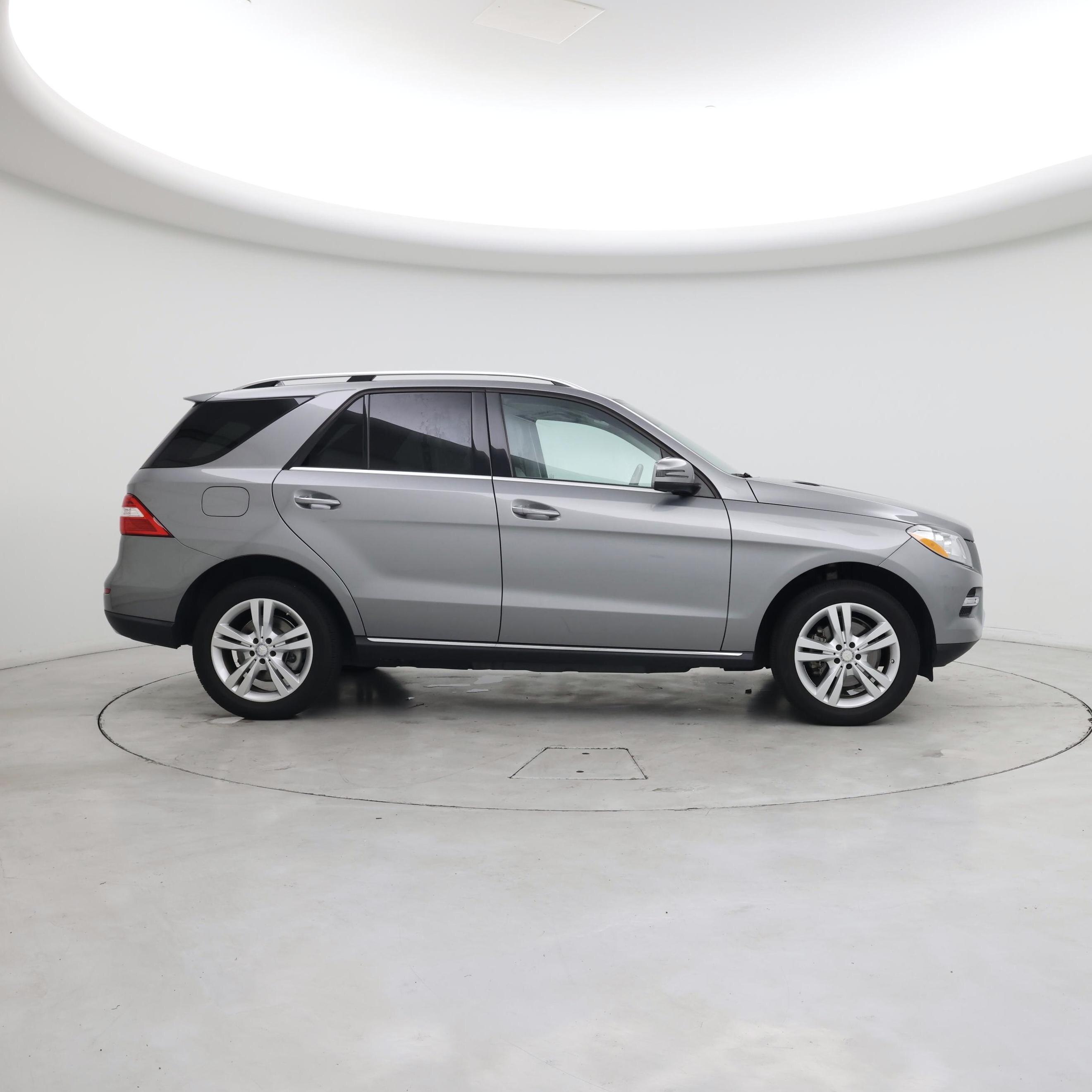 Thumbnail: 2015 Mercedes-Benz M-Class - 7