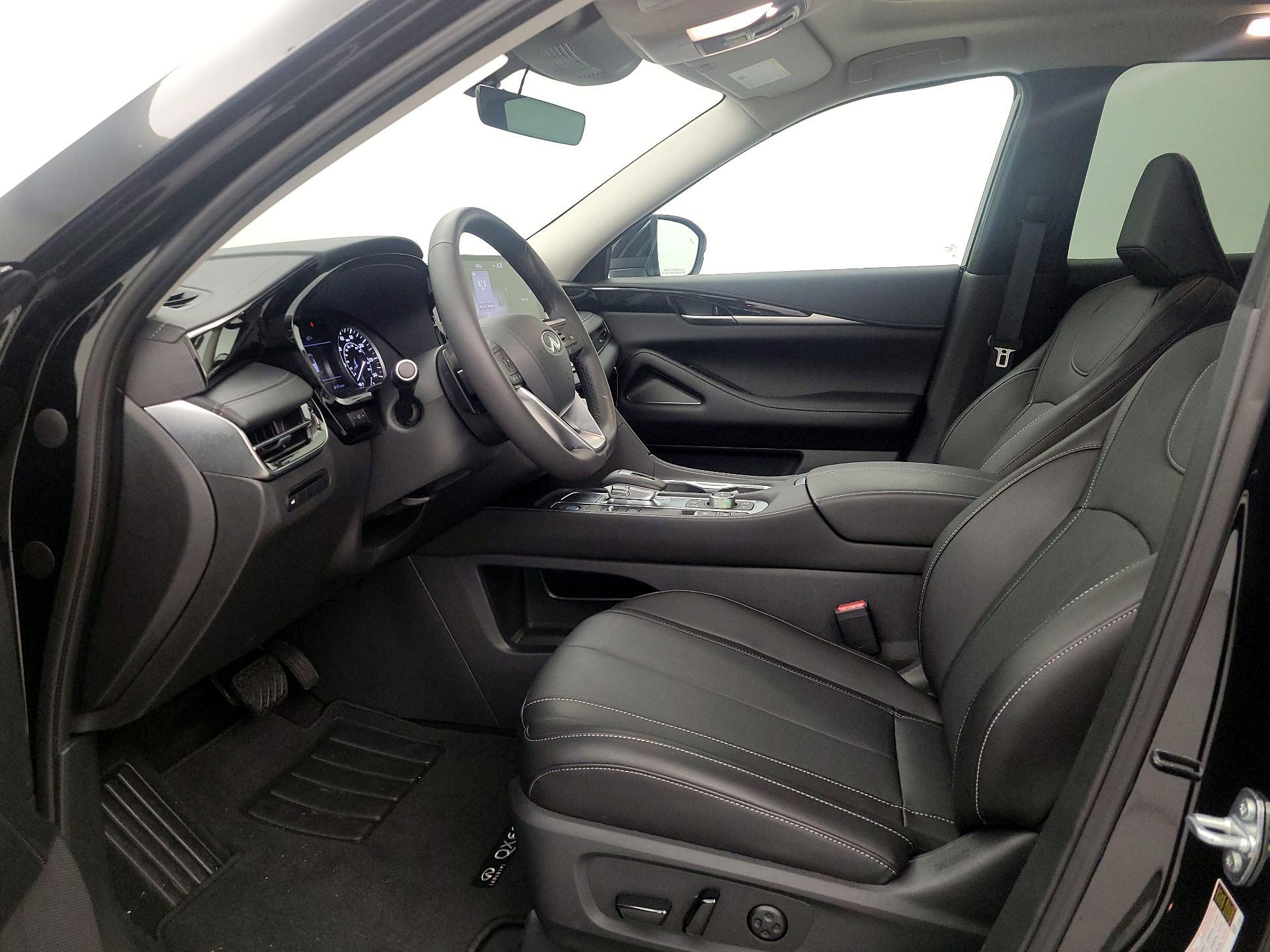 Thumbnail: 2025 INFINITI QX60 - 11