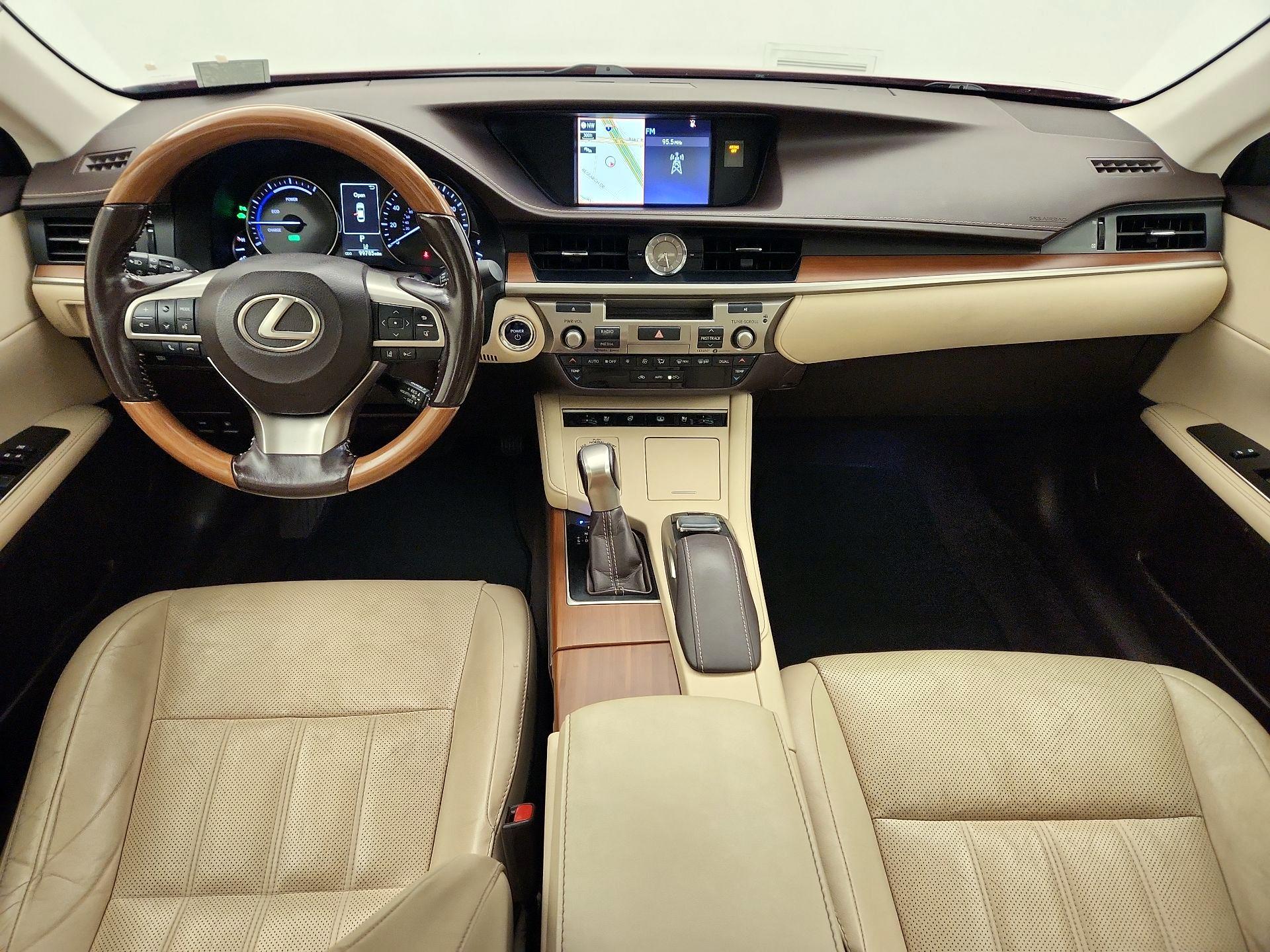 Thumbnail: 2017 Lexus ES - 9