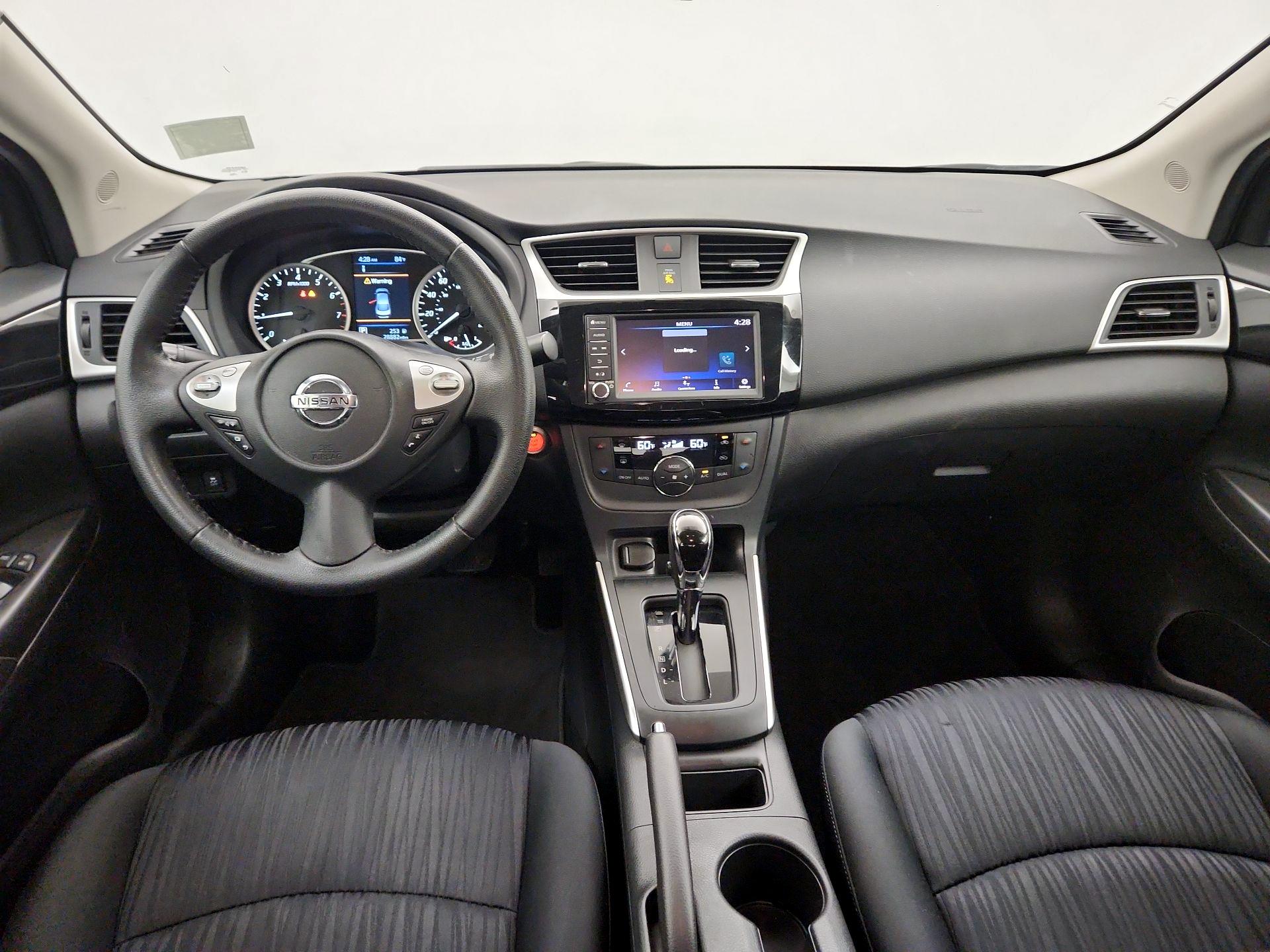 Thumbnail: 2019 Nissan Sentra - 9