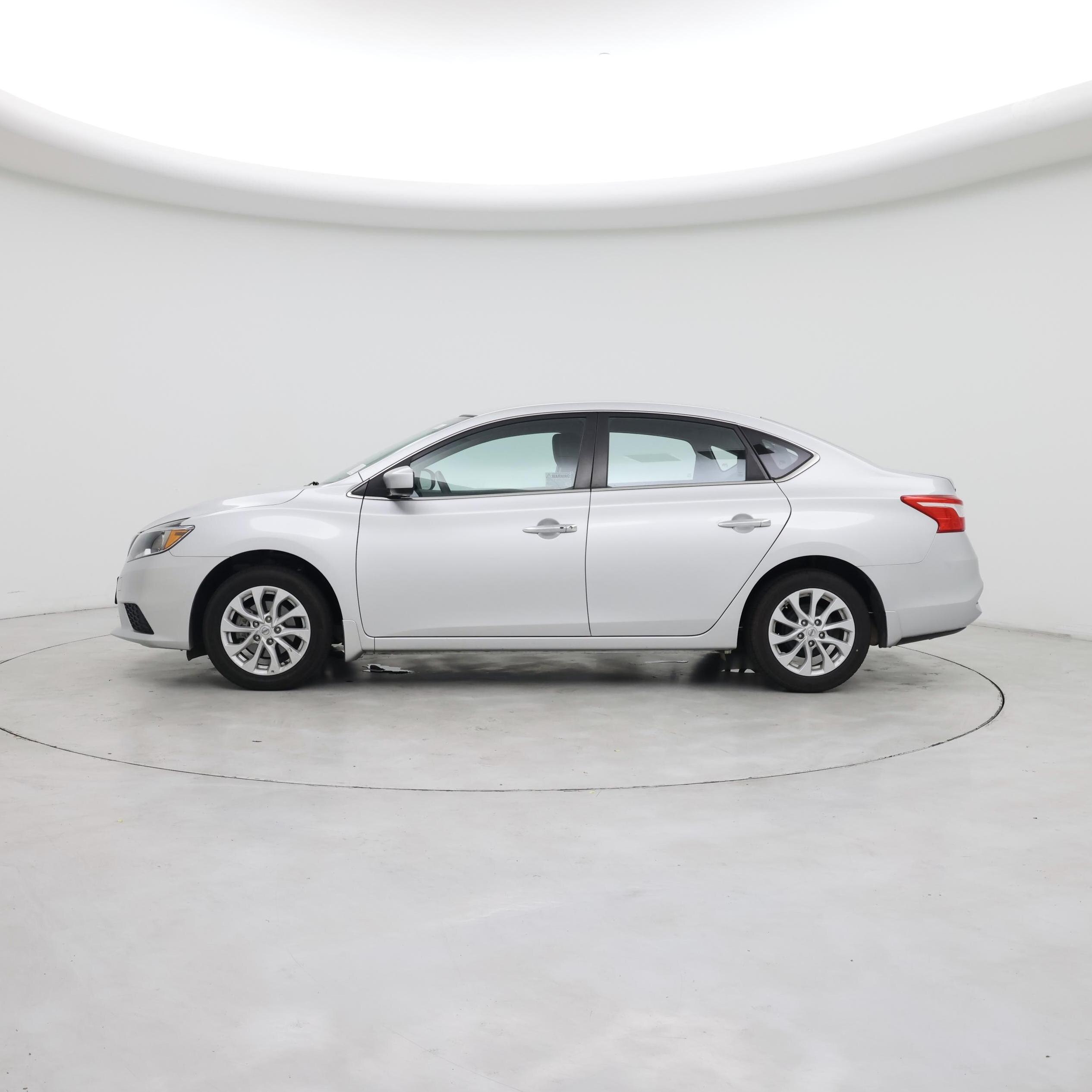 Thumbnail: 2019 Nissan Sentra - 3