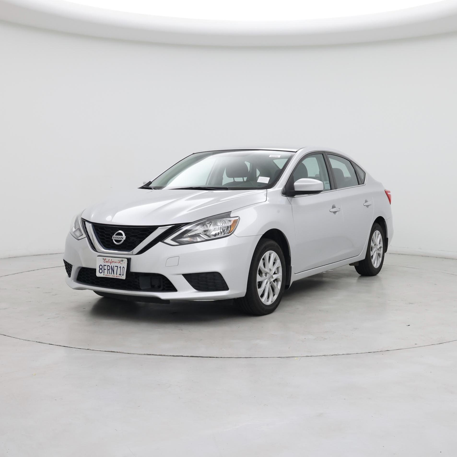Thumbnail: 2019 Nissan Sentra - 4